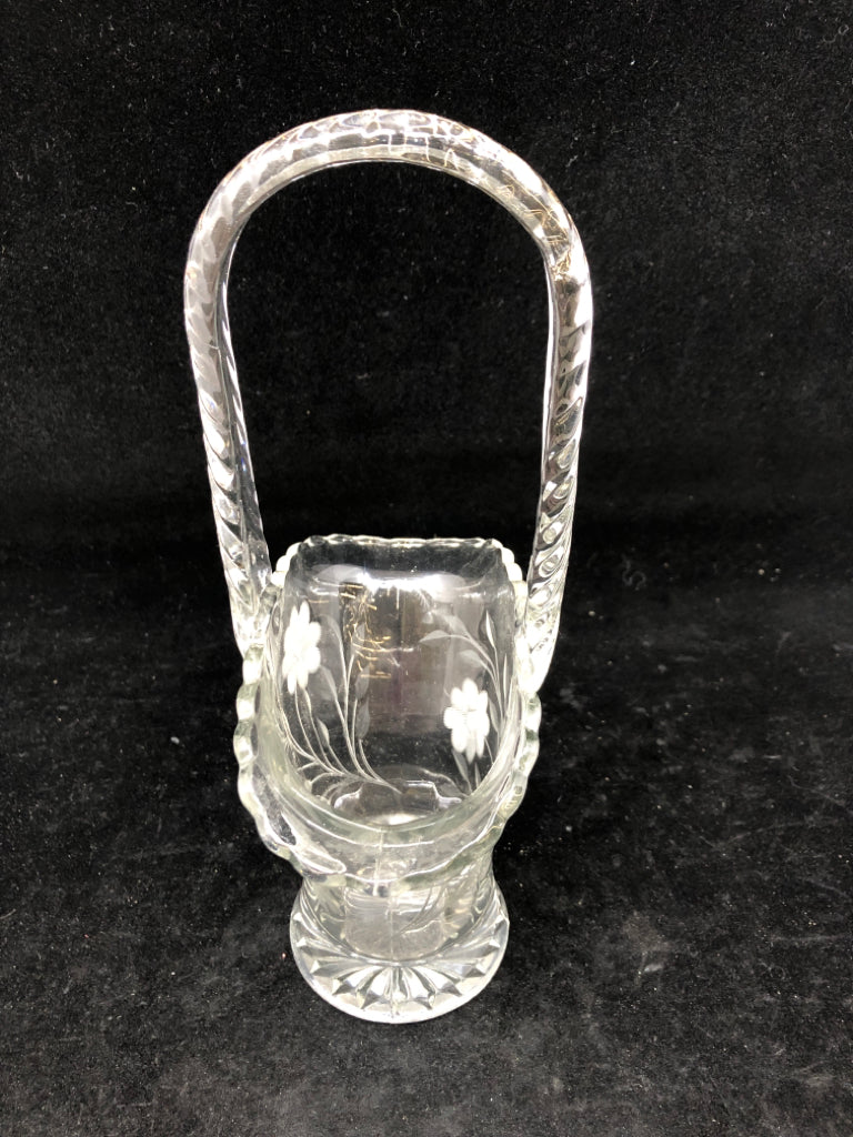 VTG ETCHED GLASS BASKET W/FLOWERS.