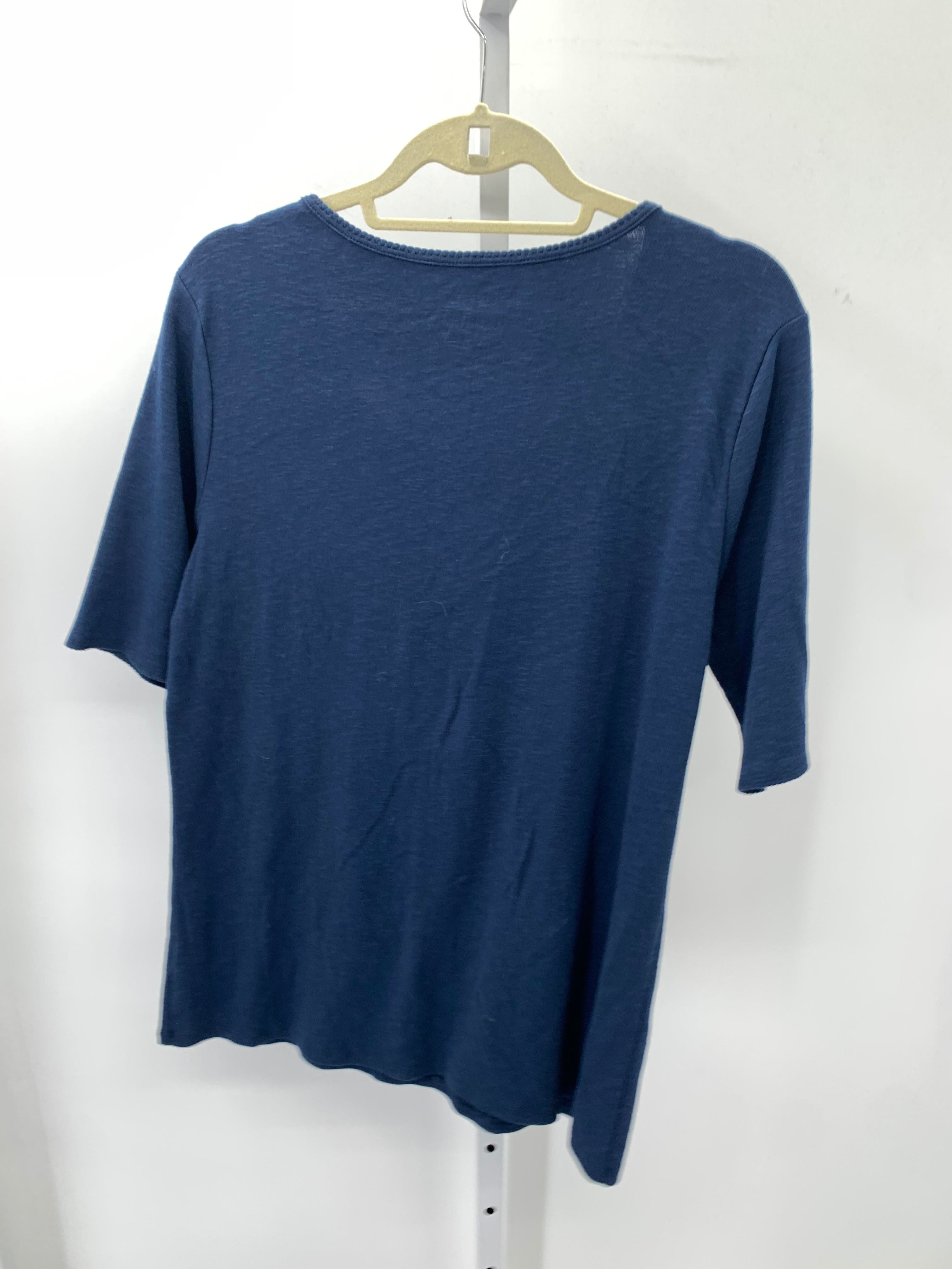 Time and Tru Size Large Misses Short Sleeve Shirt