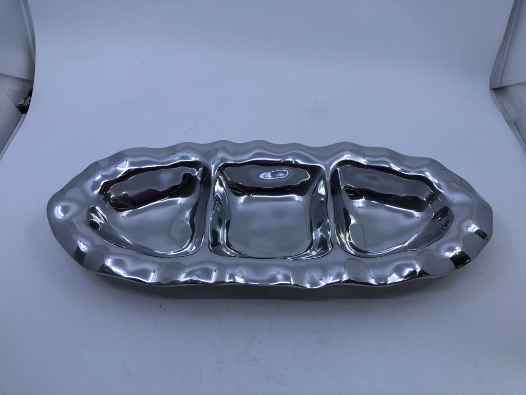 NIB LENOX 3 PART SERVER- RUFFLE.