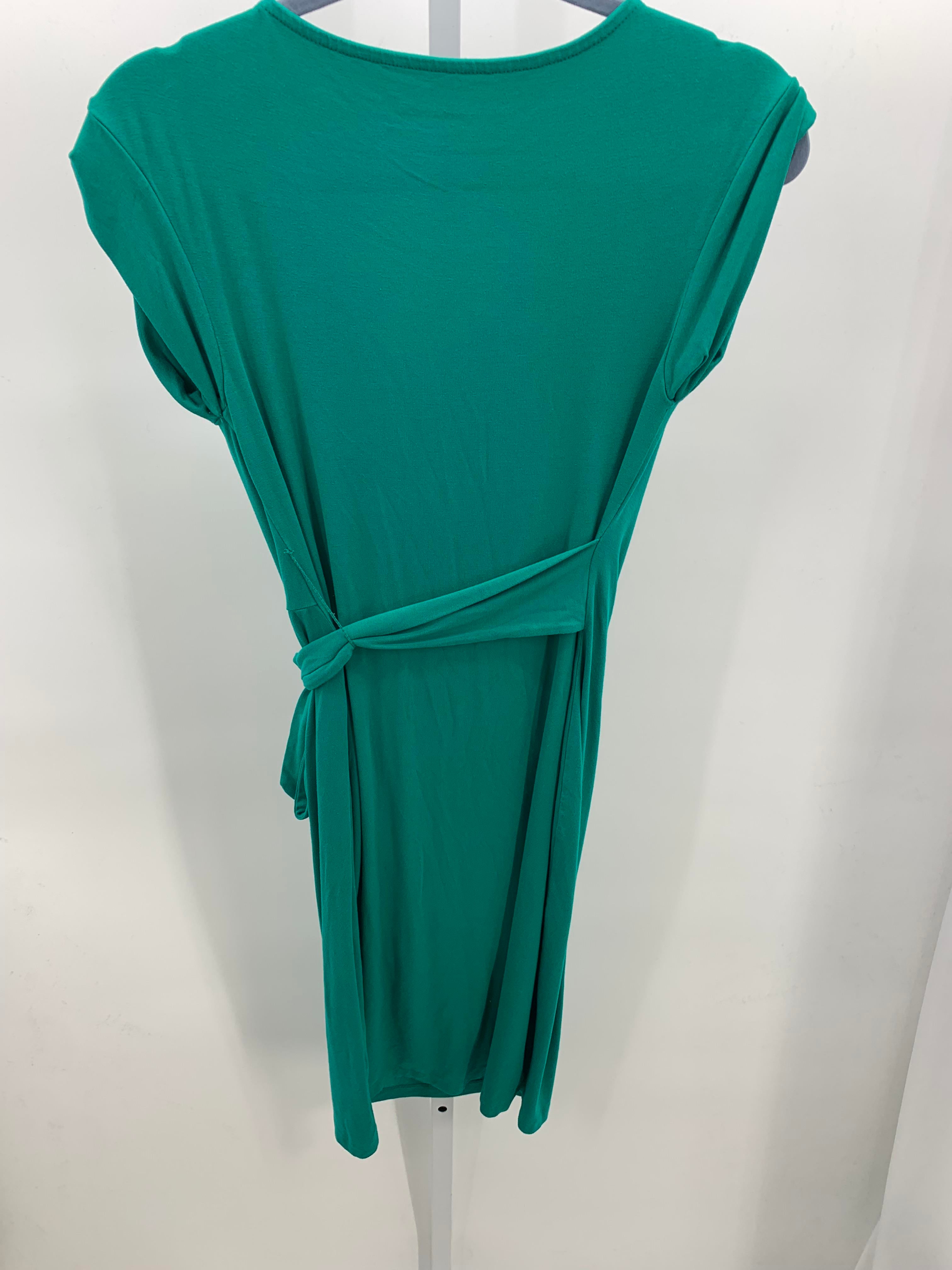 Liz Lange Green Size Medium Maternity Short Sleeve Dress