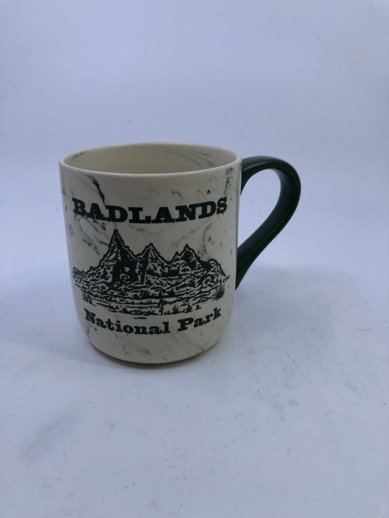 BADLANDS NATIONAL PARK MUG.