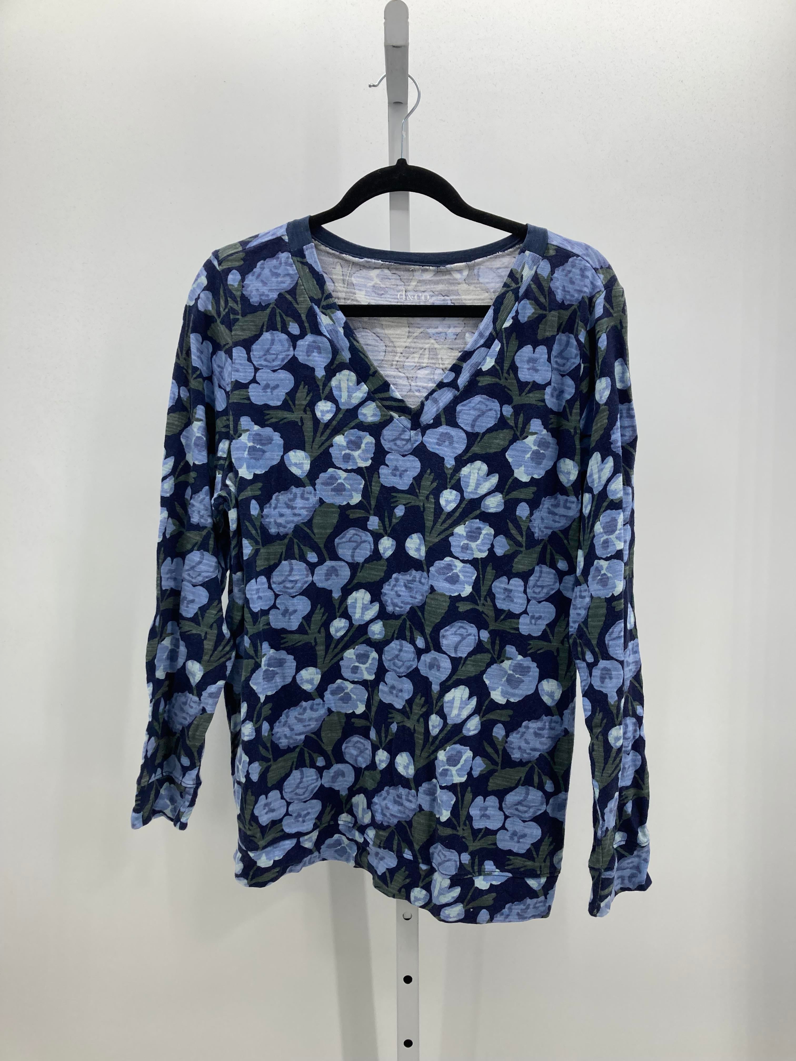 d & co. Size Large Misses Long Sleeve Shirt