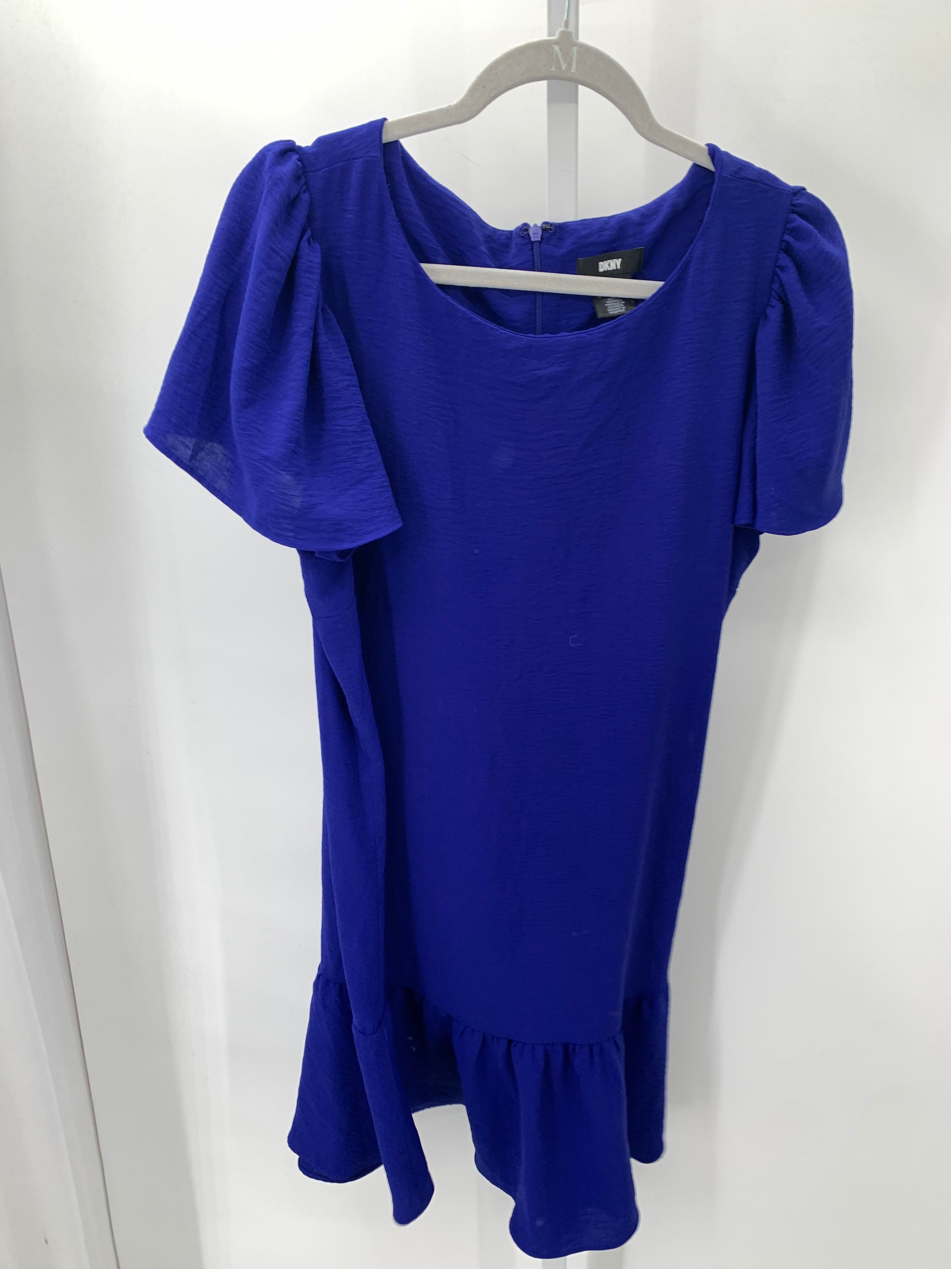 DKNY Size 14 Misses Short Sleeve Dress