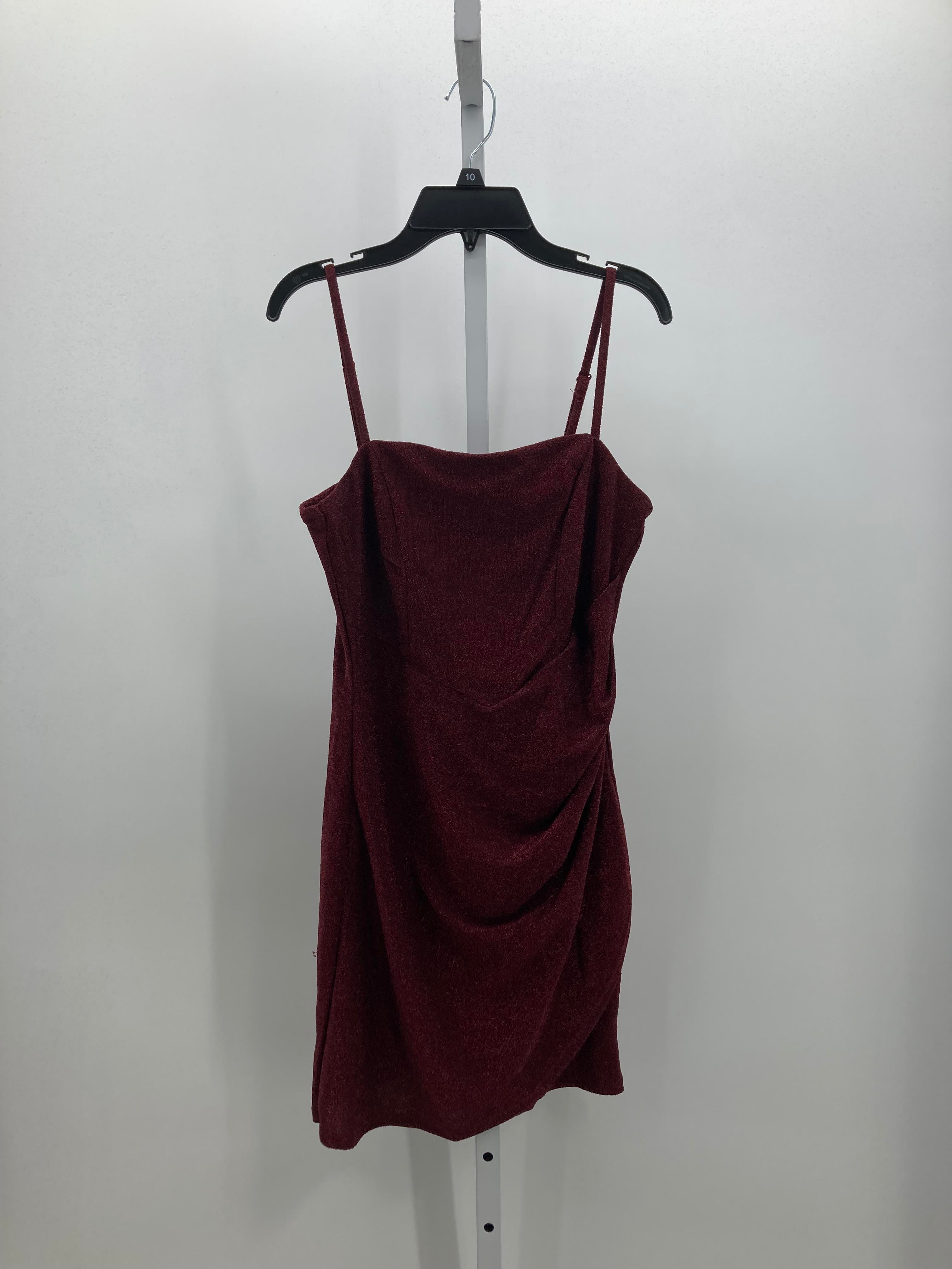 Trixxi Size Medium Juniors Sleeveless Dress