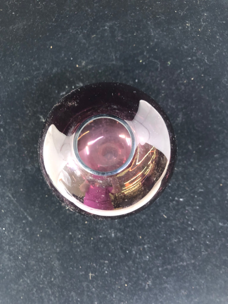 VTG FOOTED GLASS VASE.