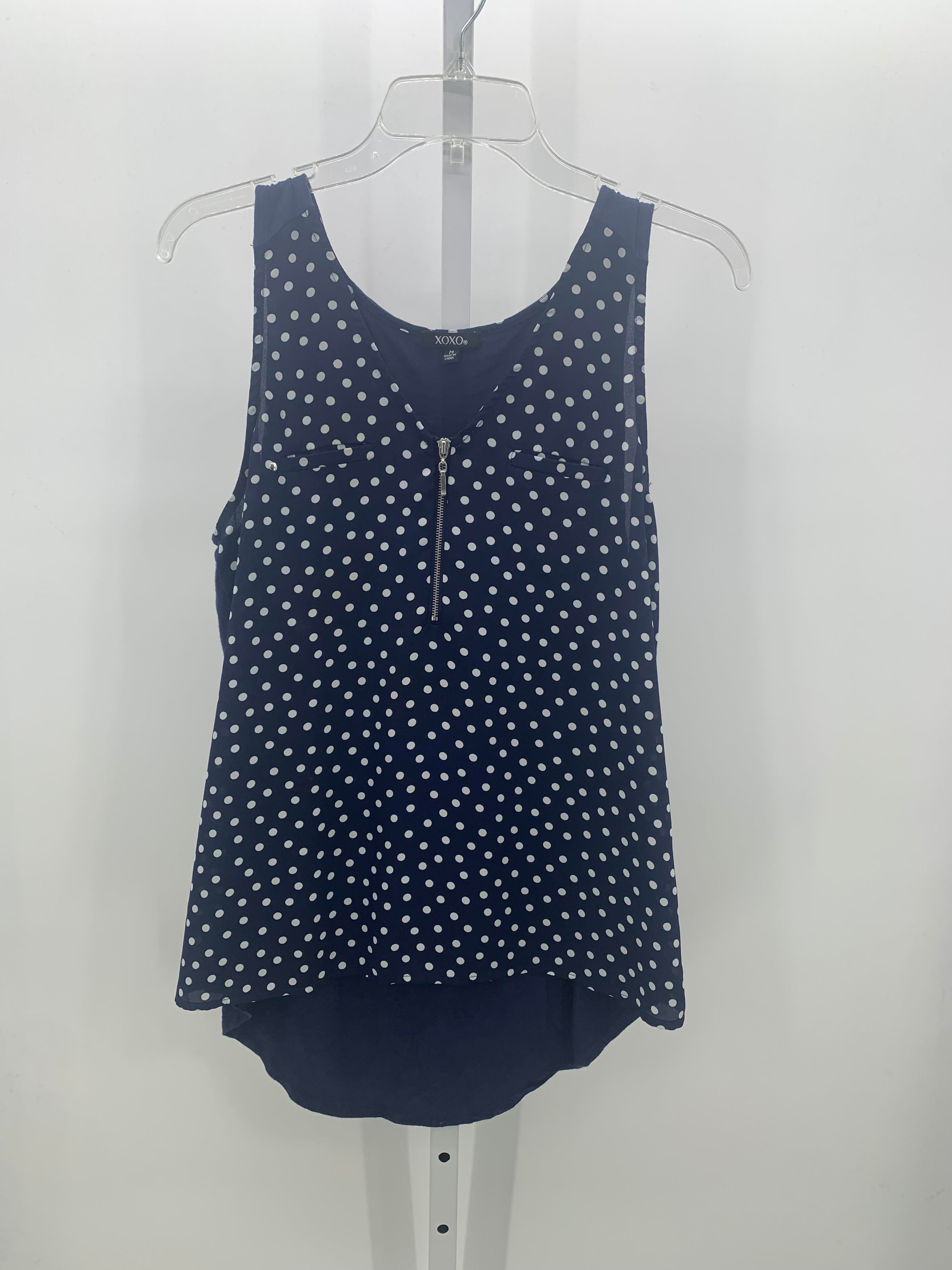 XOXO Size Medium Juniors Sleeveless Shirt