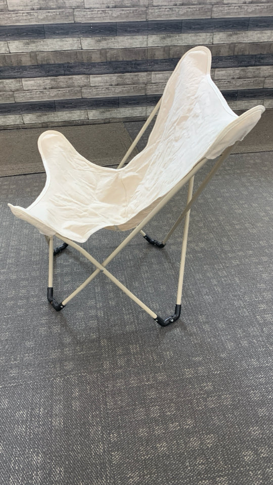 CREAM BUTTERFLY CANVAS CHAIR.