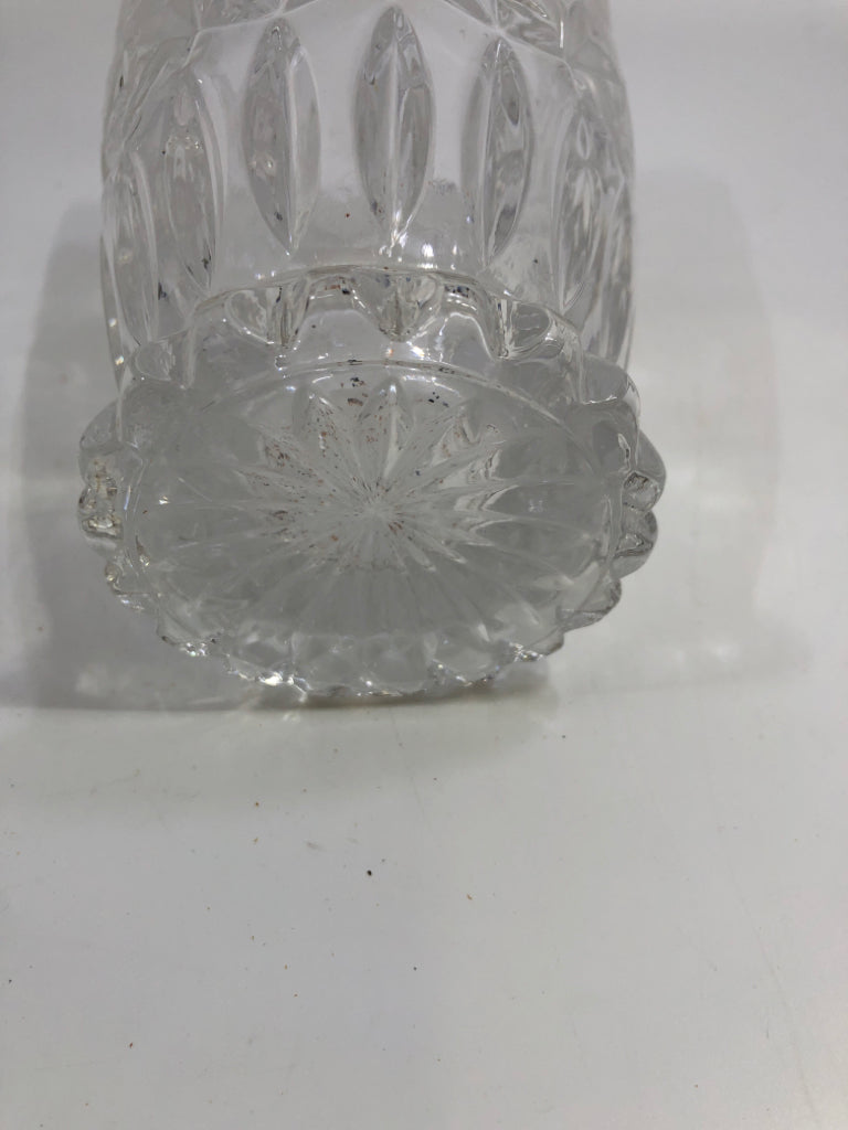 FROSTED FLOWERS CUT GLASS VASE W/SAWTOOTH RIM.