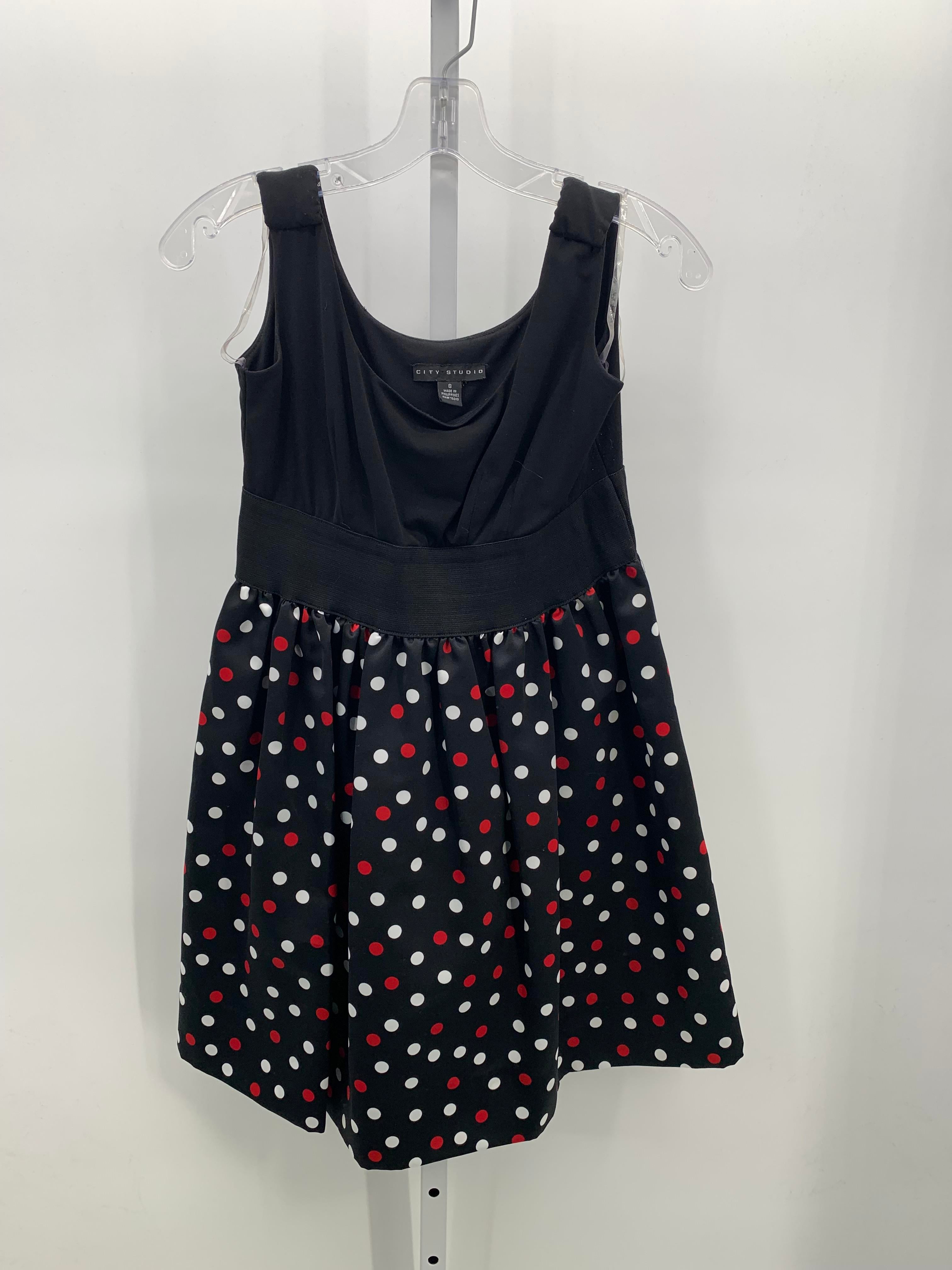 City Studio Size Small Juniors Sleeveless Dress