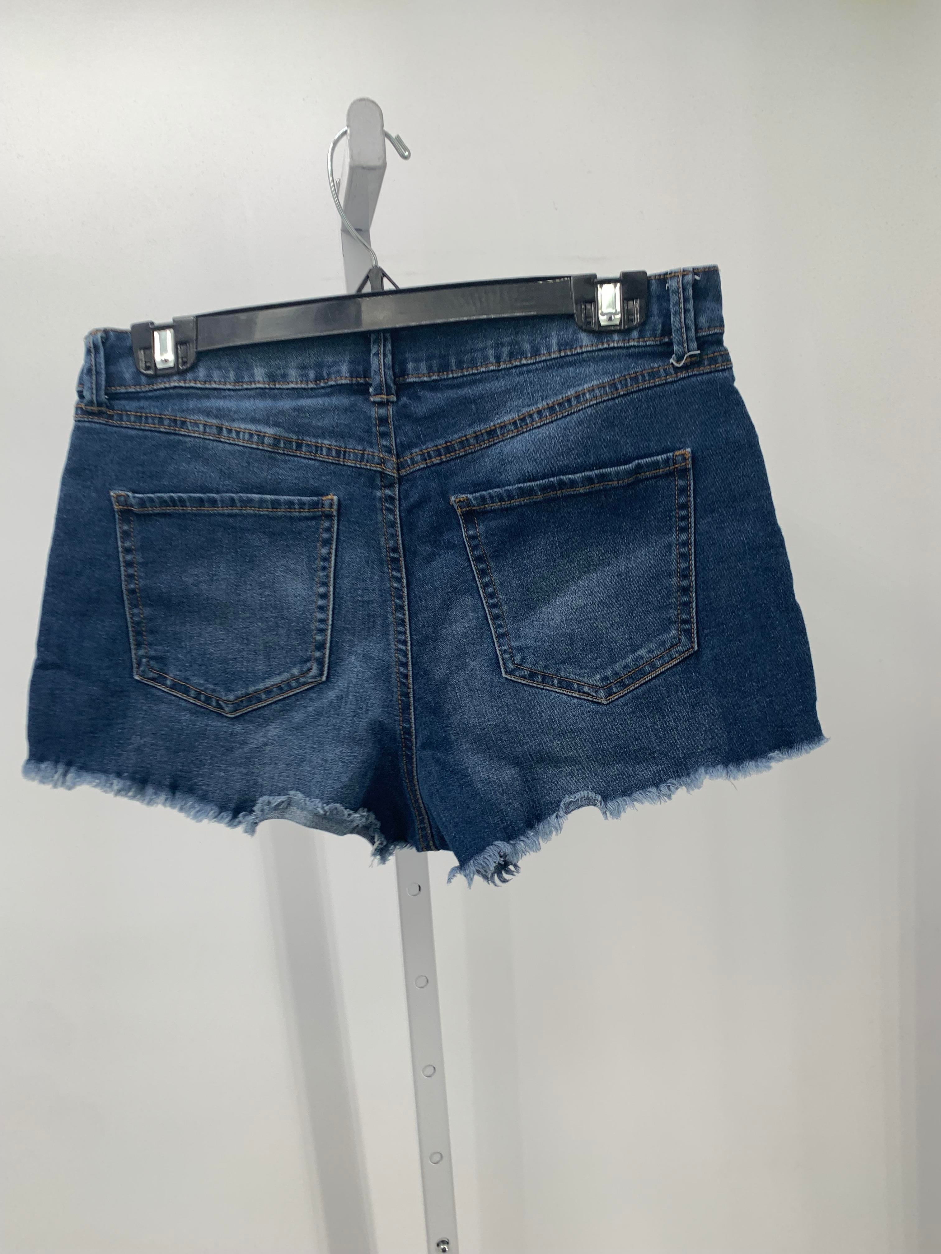 Size 7 Juniors Shorts