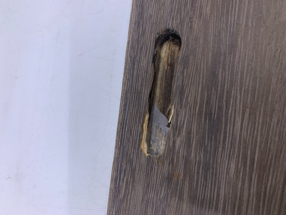 RUSTIC HELLO SWEET CHEEKS WALL ART.