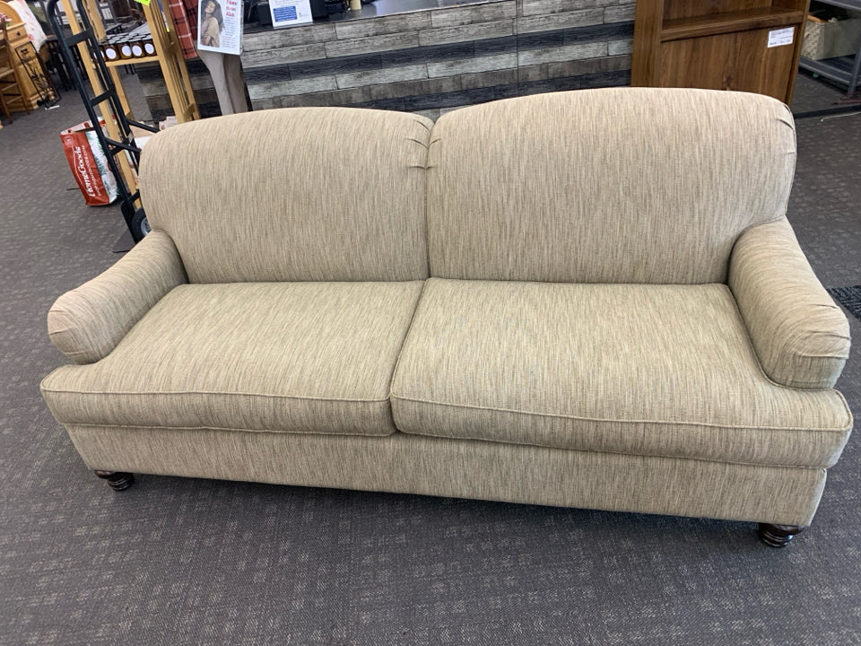 TAN COUCH FURNITURE BROWN LEGS.