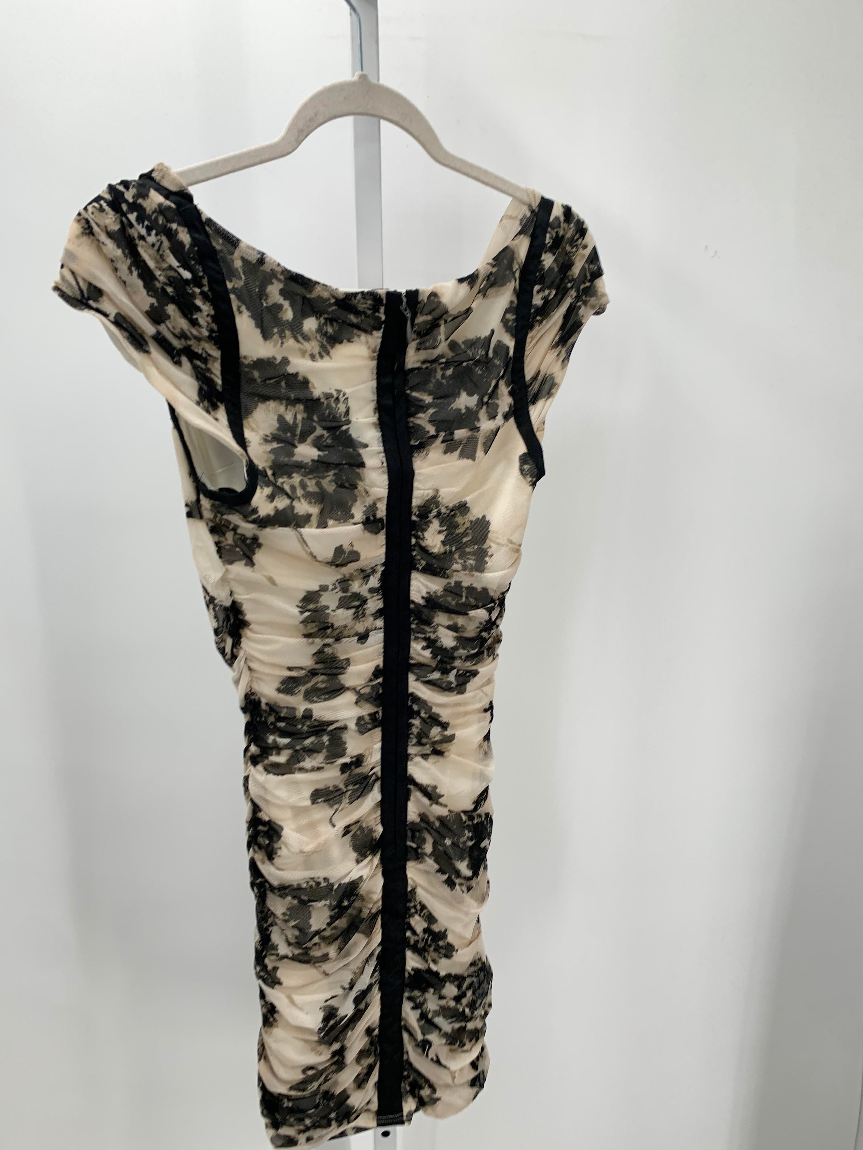 Bebe Size Small Misses Sleeveless Dress