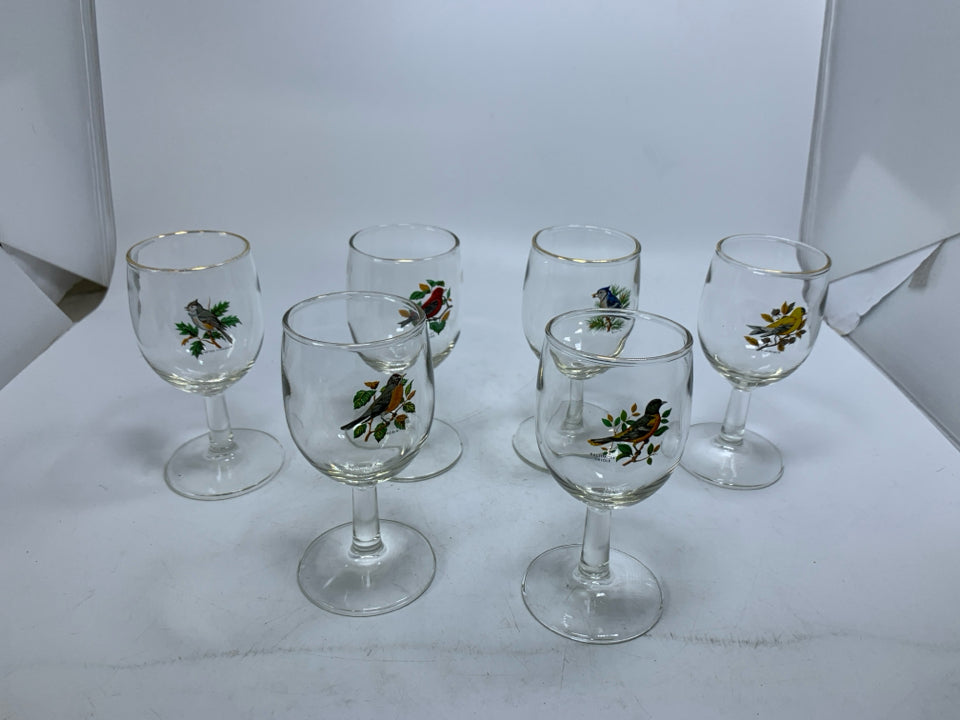 6 SMALL CORDIAL GLASSES W/ PRINTED NEW ENGLAND BIRDS.