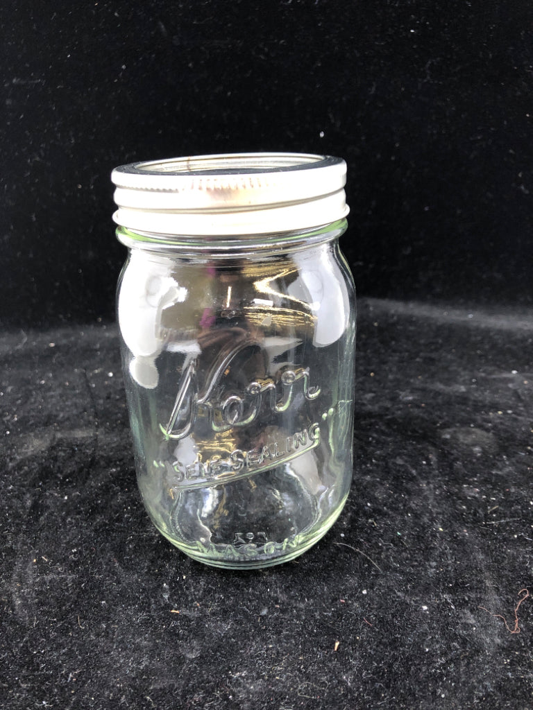 KERR MASON JAR WITH LID.