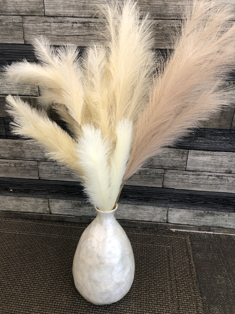 FAUX PAMPAS GRASS IN IRIDESCENT VASE.