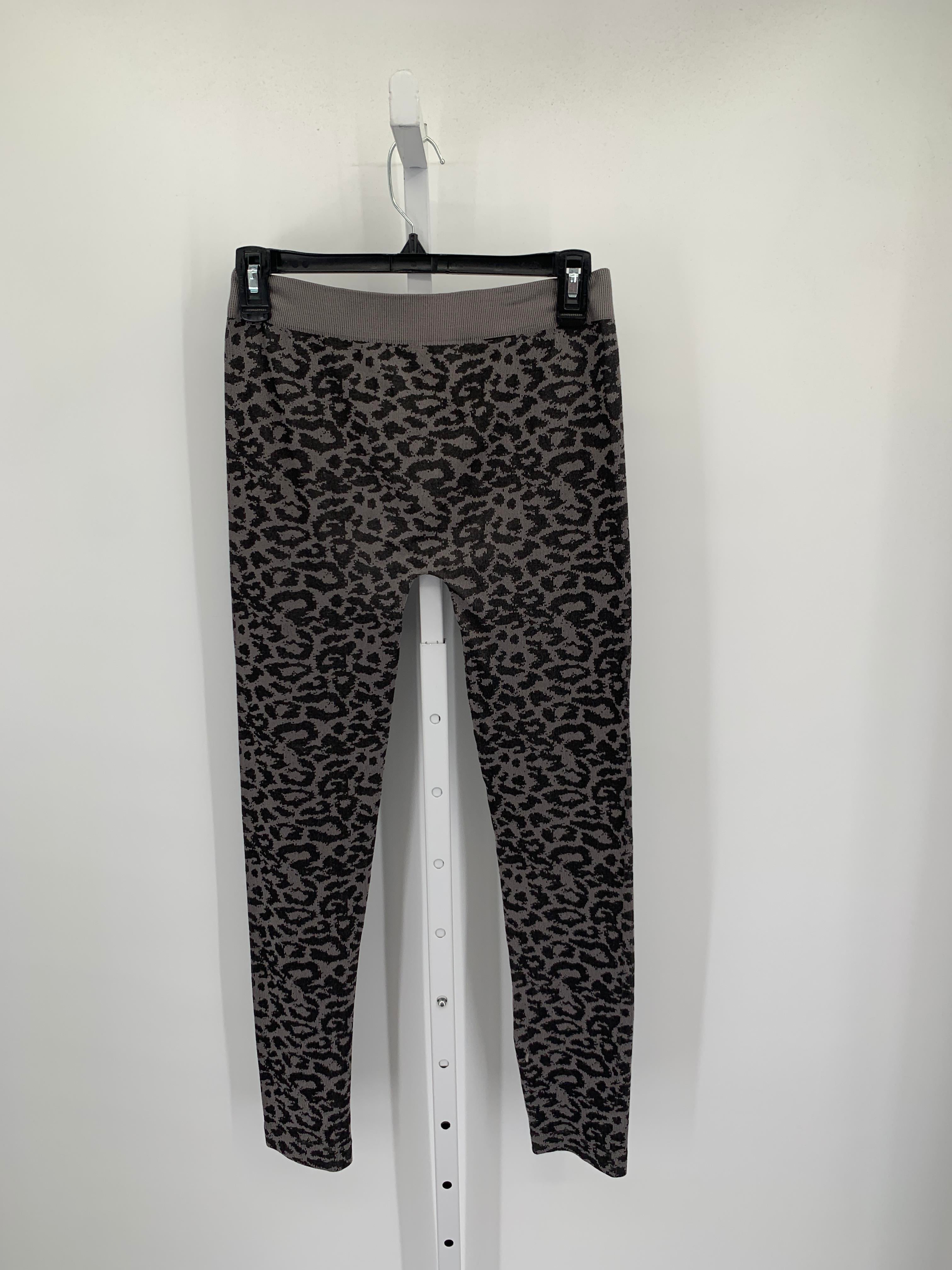 Poof Size M/L Juniors Leggings