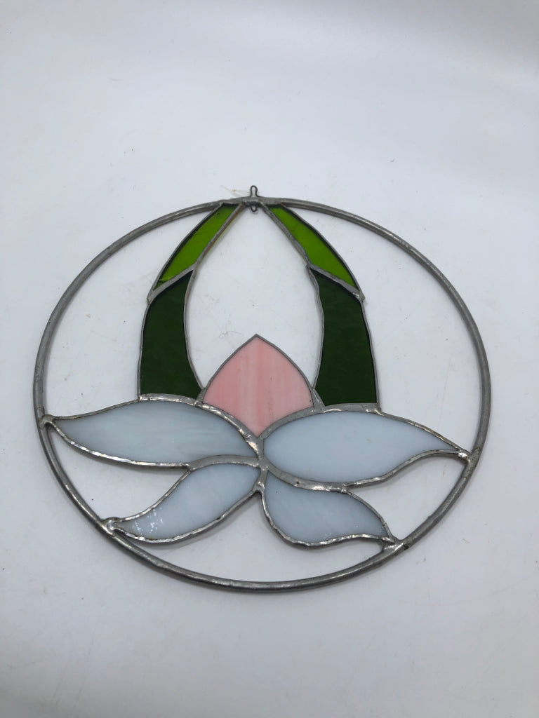 PINK/WHITE STAINED GLASS LOTUS FLOWER.