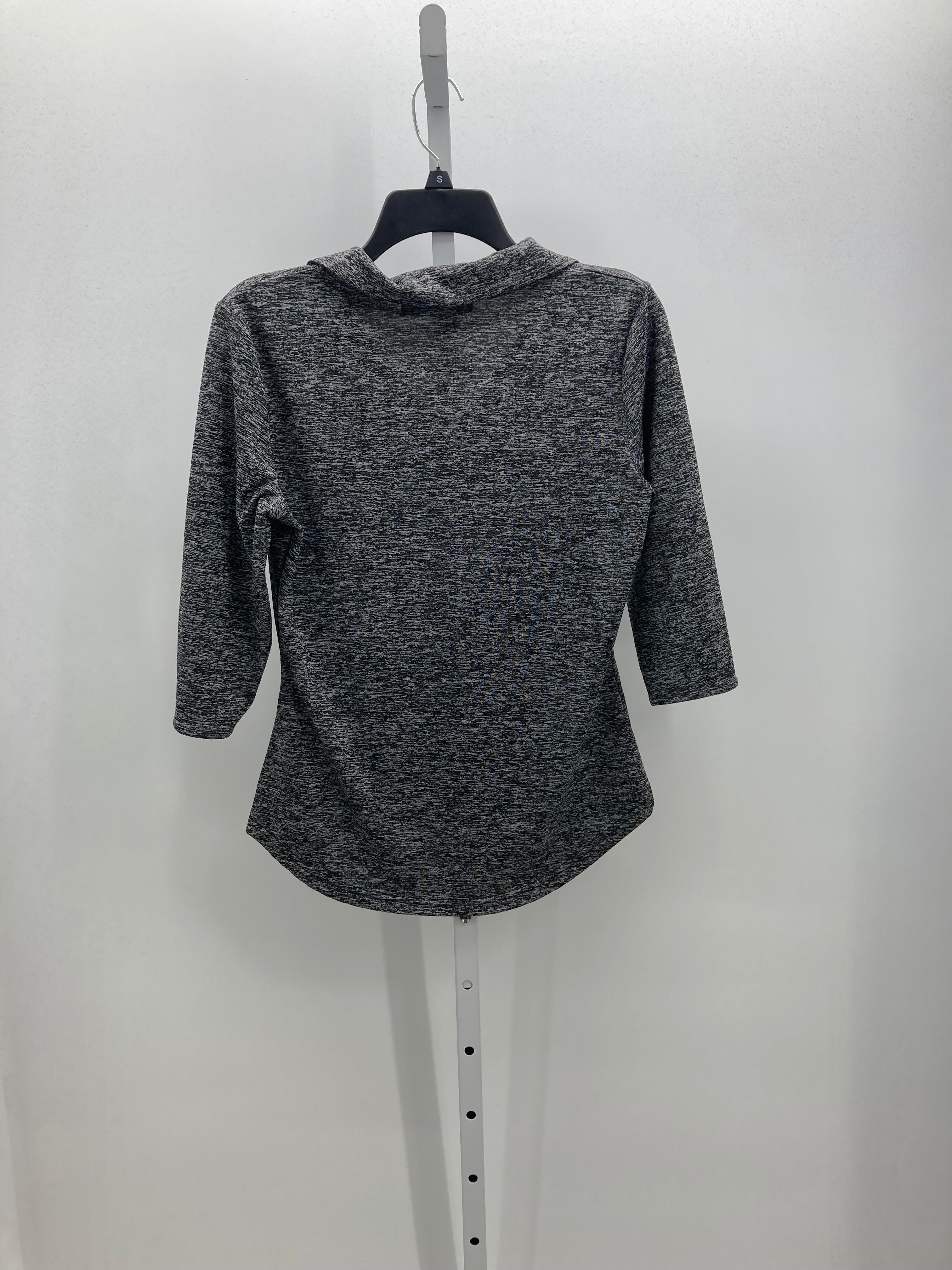 Size Small Misses 3/4 Sleeve Shirt
