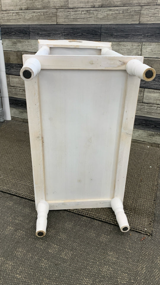 DISTRESSED WHITE TRAY-TOP END TABLE.