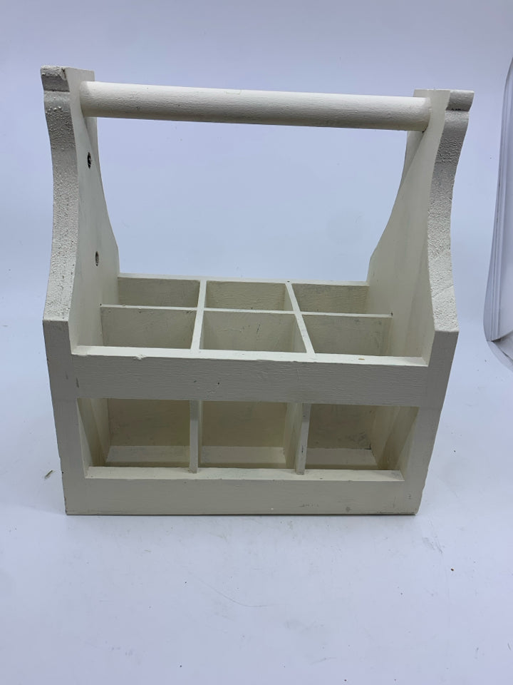 VILLE DE PARIS 6 SLOT PAINTED WHITE MILK CRATE.