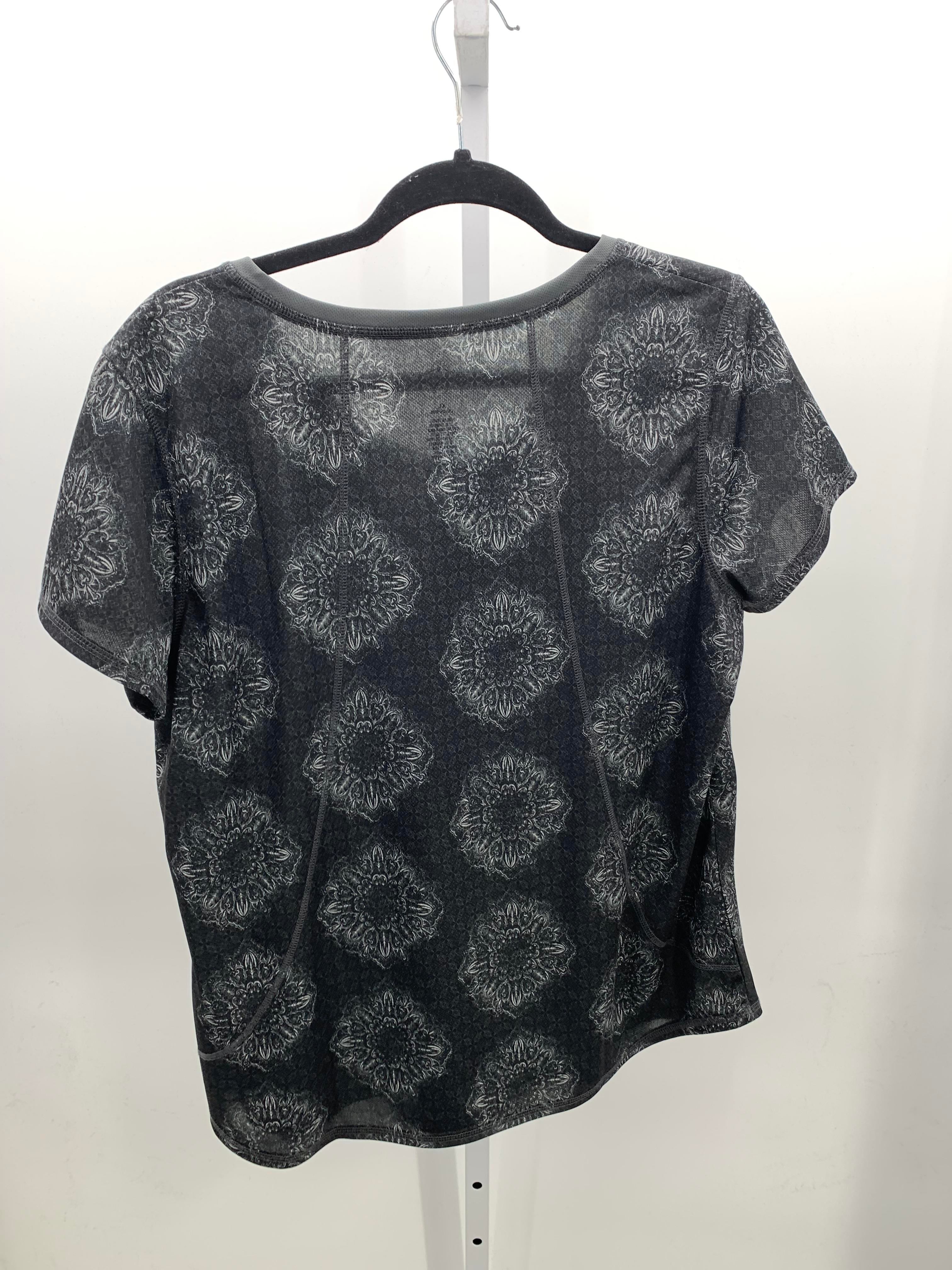 GREY FLORAL PRINT