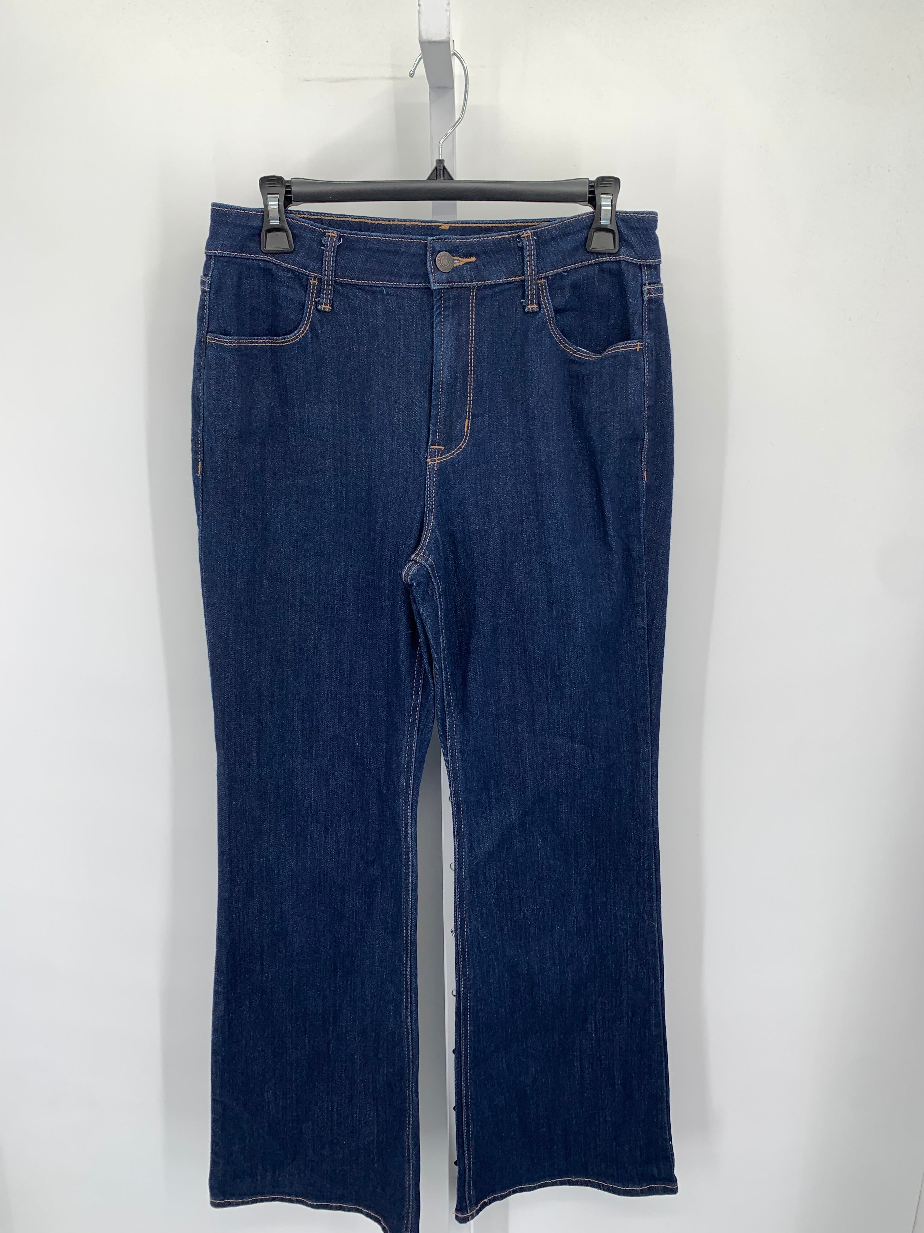 Old Navy Size 6 Misses Jeans