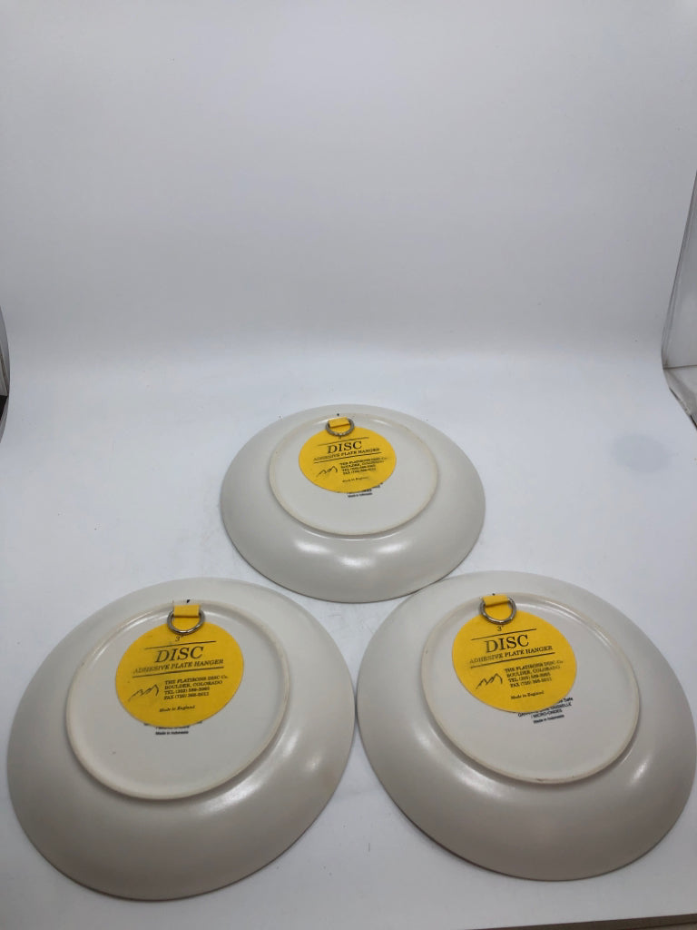 3 COW, PIG, SHEEP PLATES SET.