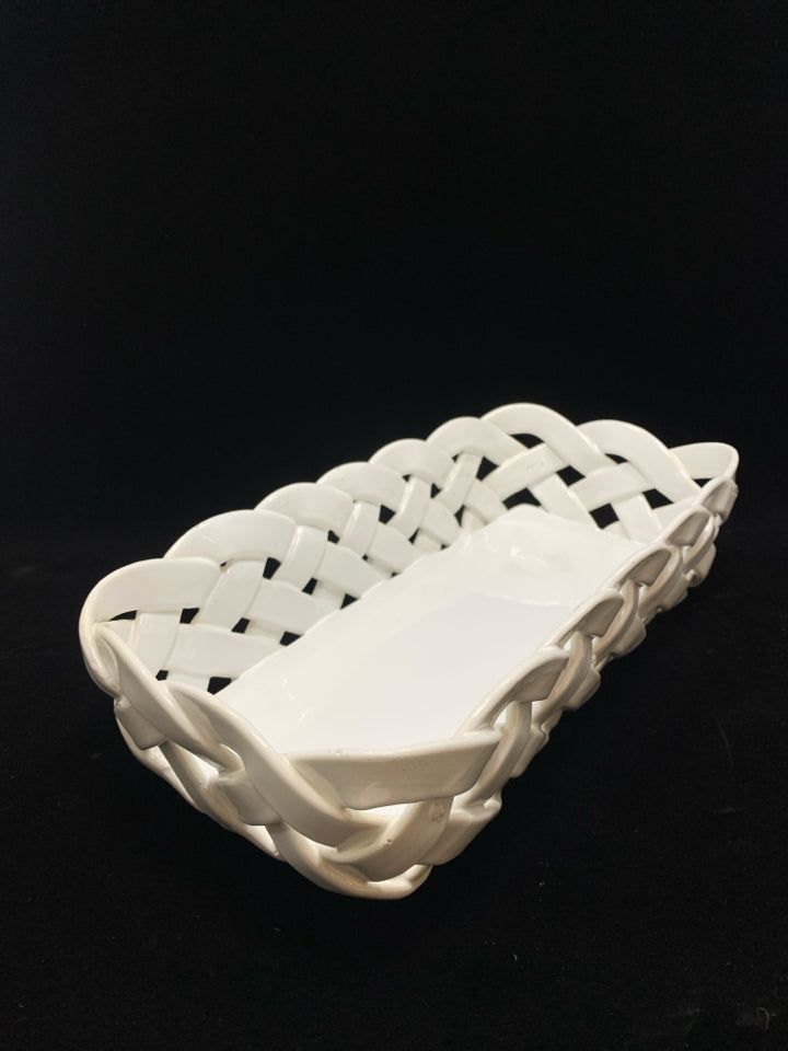 WHITE CERAMIC BASKET WEAVE DISH.