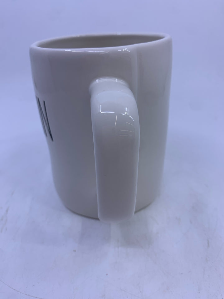 RAE DUNN PUMPKIN MUG.