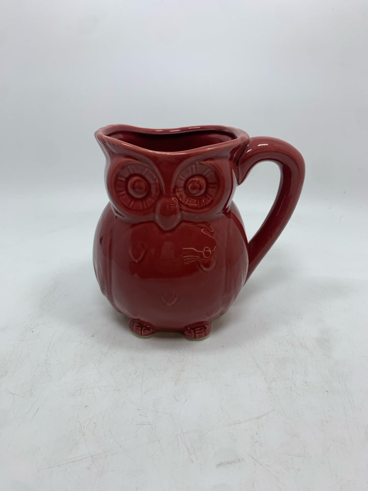 OWL RED CERAMIC PITCHER.
