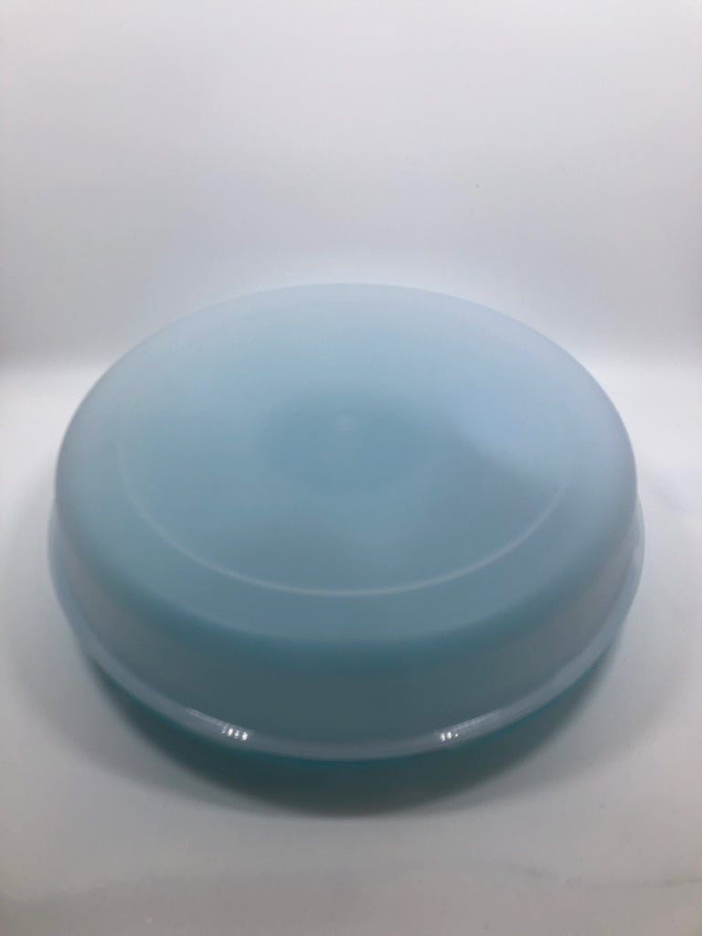 DIVIDED TUPPERWARE CHIP & DIP SET.