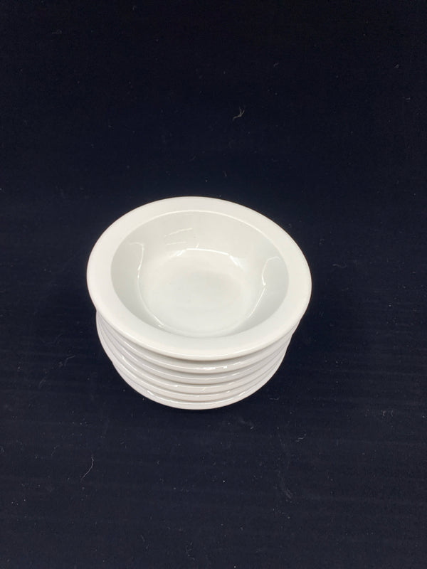 6 WHITE CERAMIC CONDIMENT BOWLS.