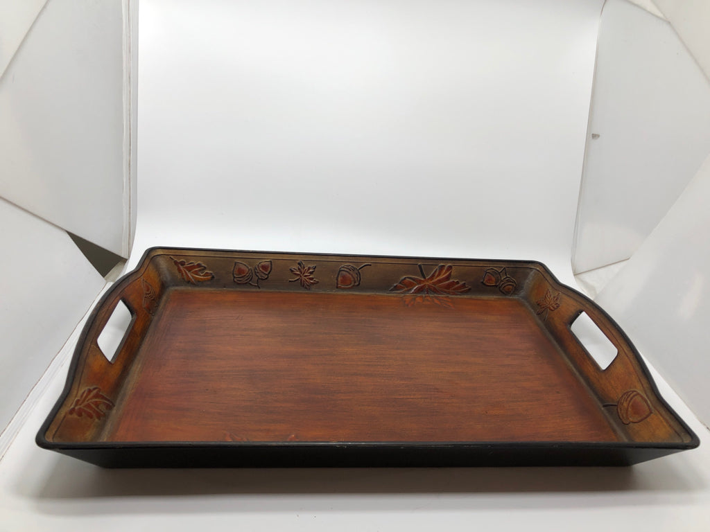 ACORN/LEAF EMBOSSED TRAY.