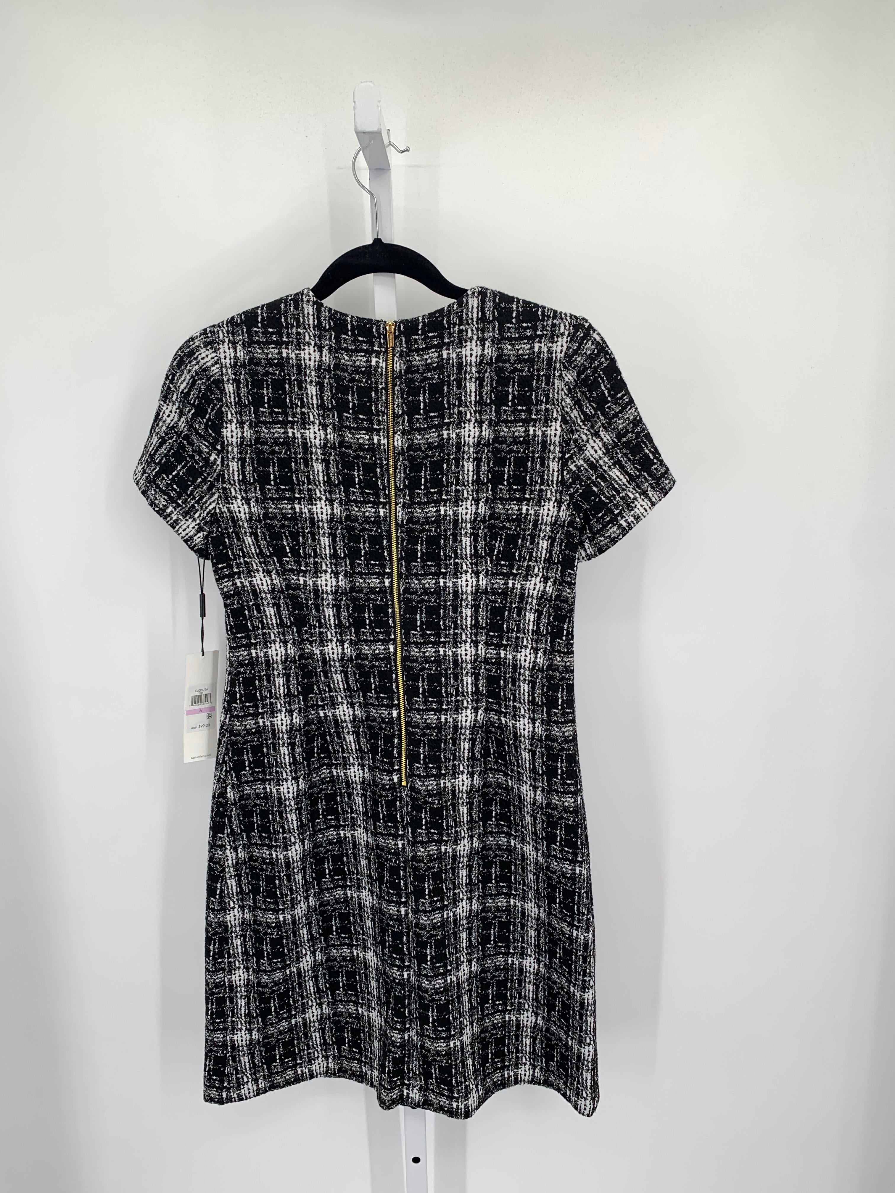 Calvin Klein Size 6 Misses Short Sleeve Dress