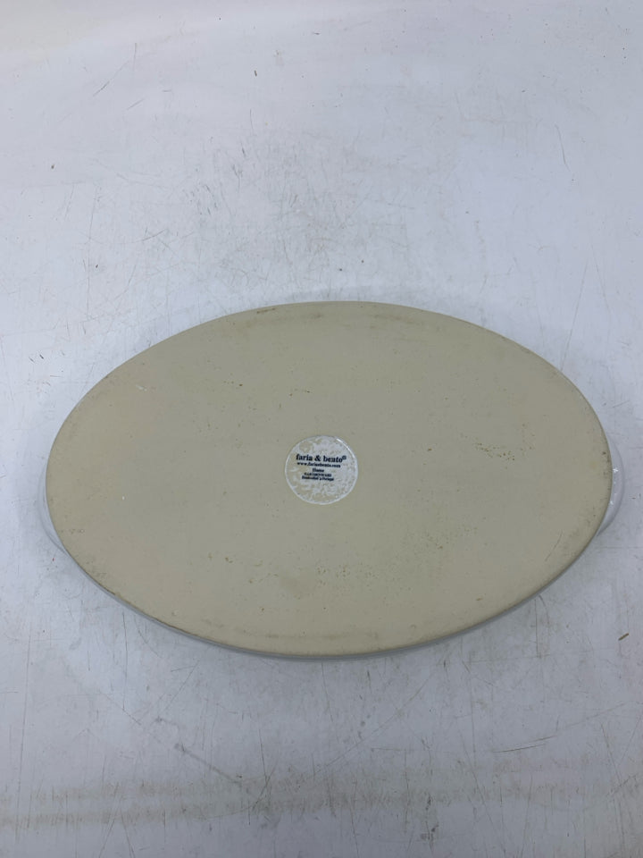 OVAL CASSEROLE DISH W/ HANDLES FARIA & BENTO.