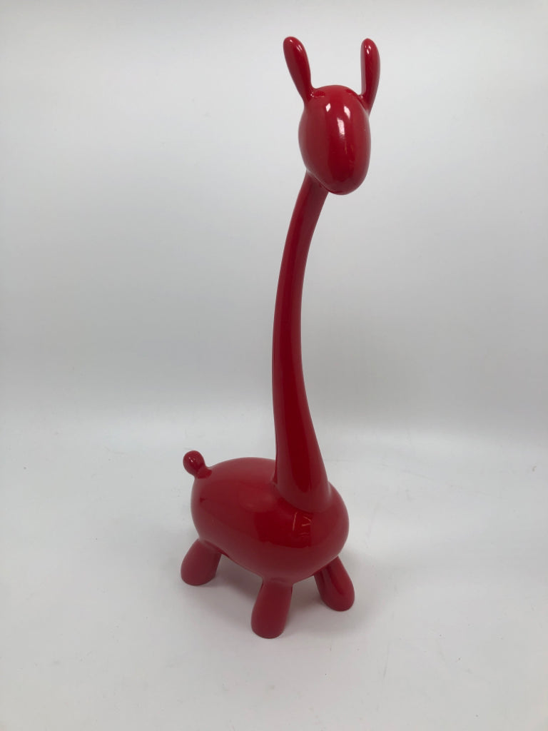 RED RESIN GIRAFFE SCULPTURE.