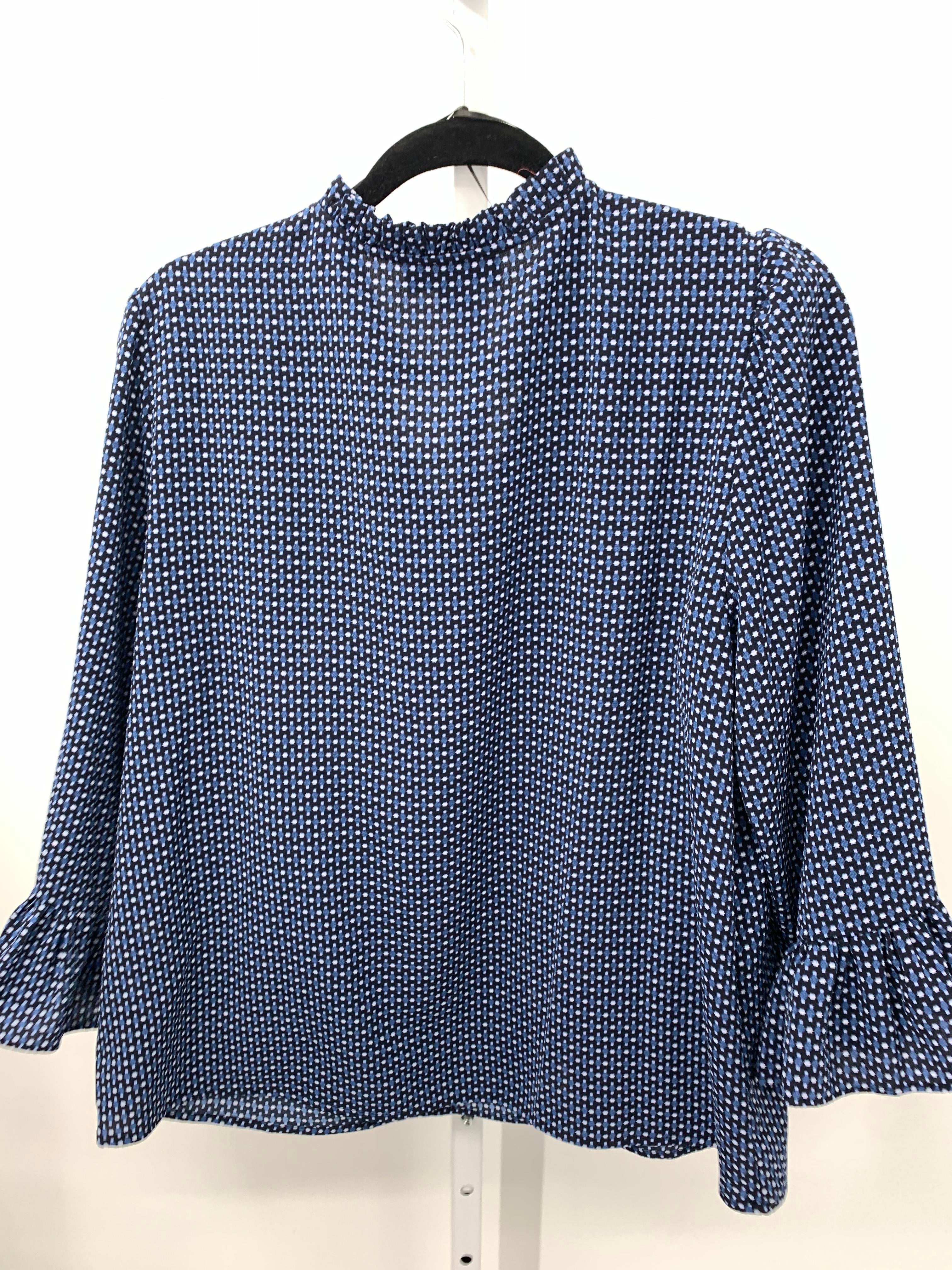 Size Large Misses 3/4 Sleeve Shirt