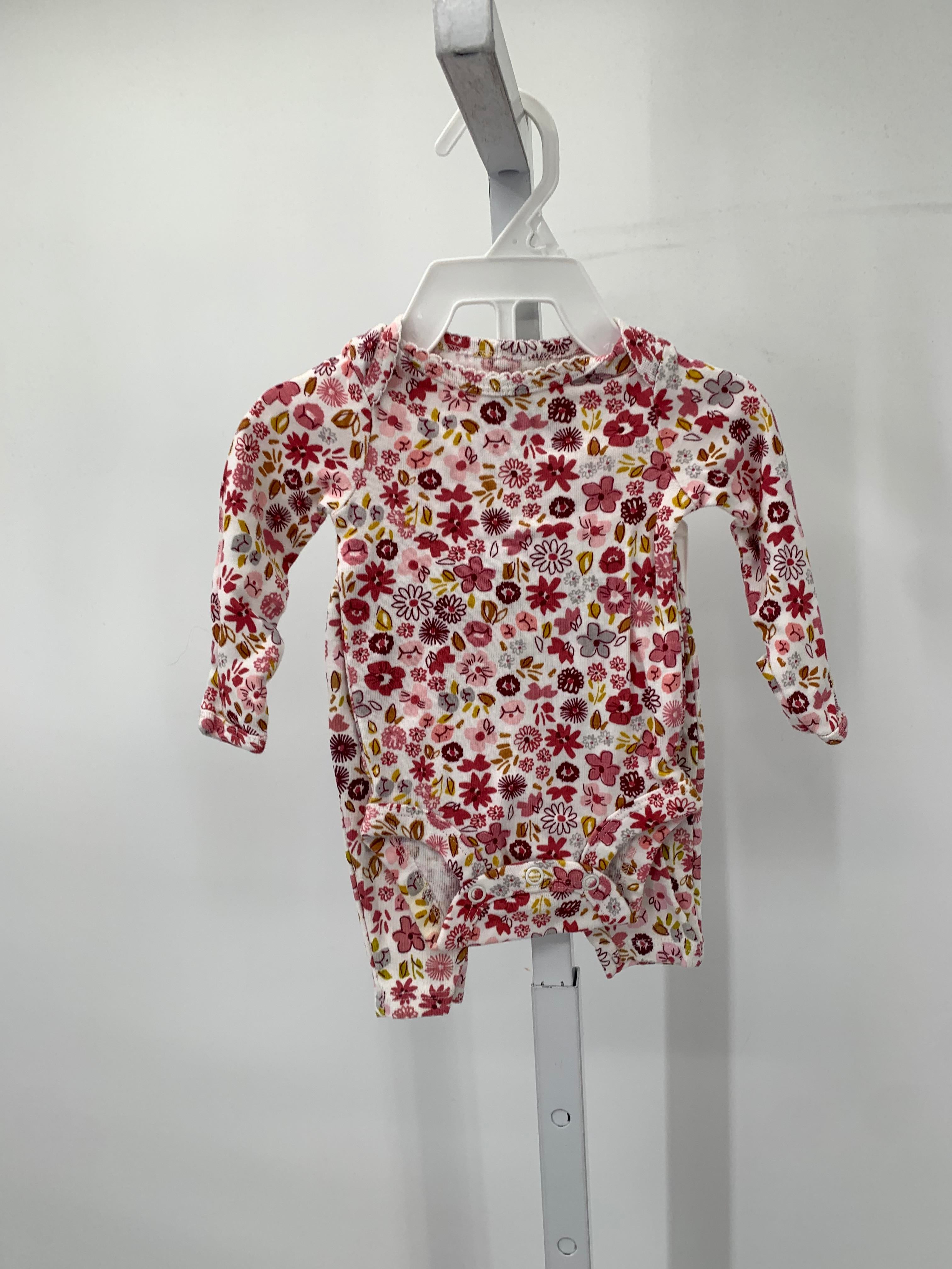 Carters Size Newborn Girls 2 Pieces