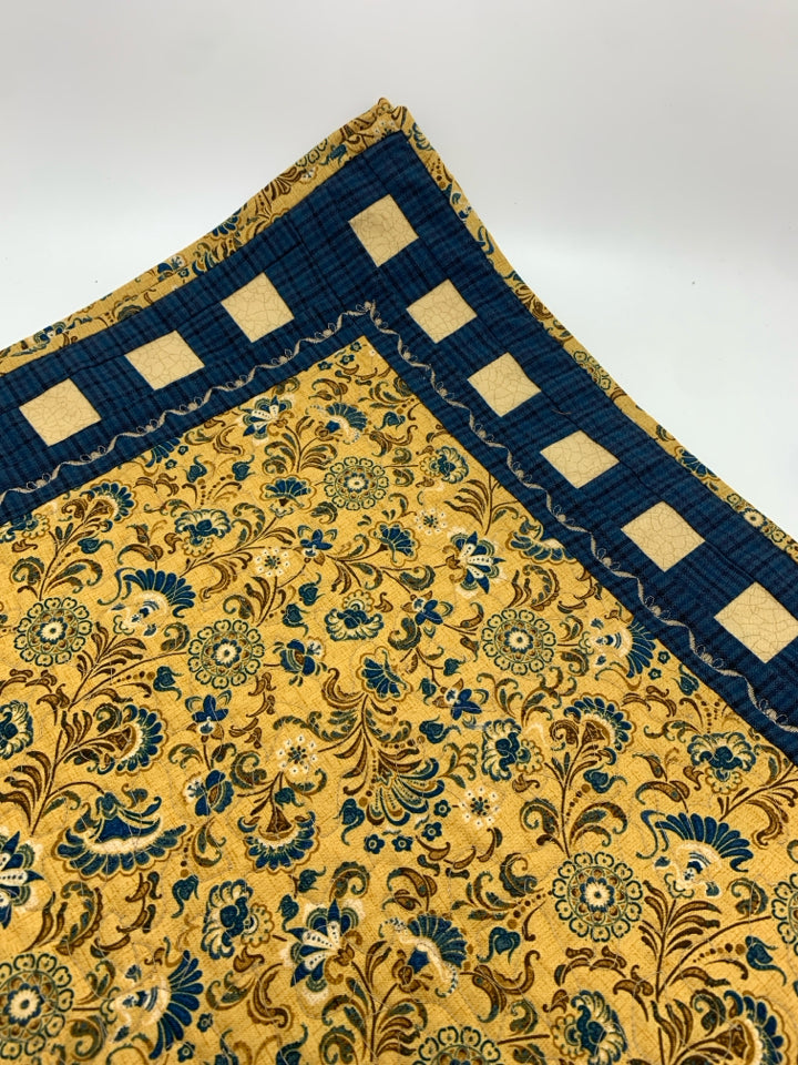BLUE & YELLOW QUILTED TABLE RUNNER.