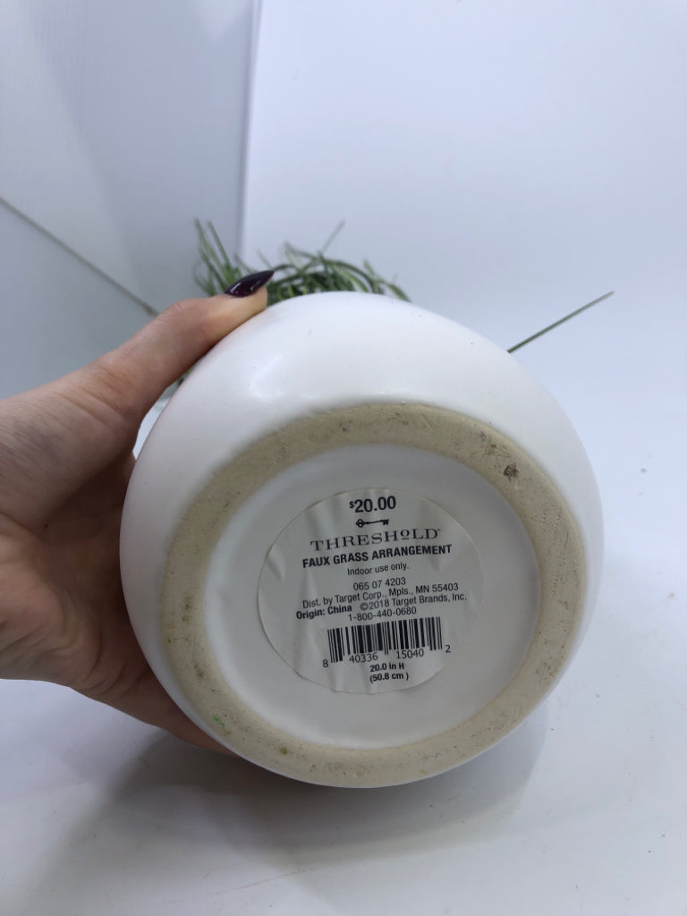 WHITE PLANTER W TALL FAUX GRASS.