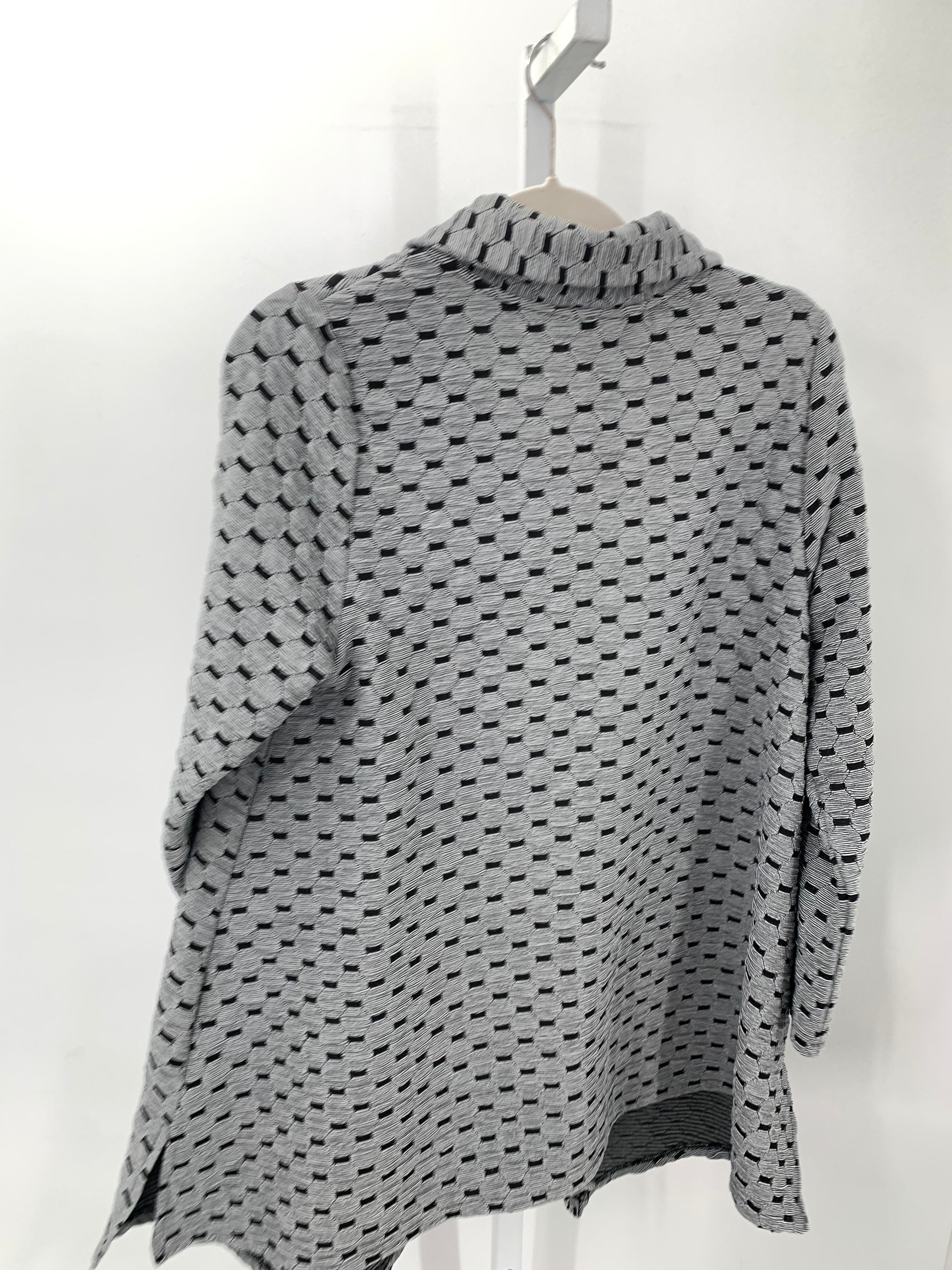 Size Medium Misses Lightweight Jacket