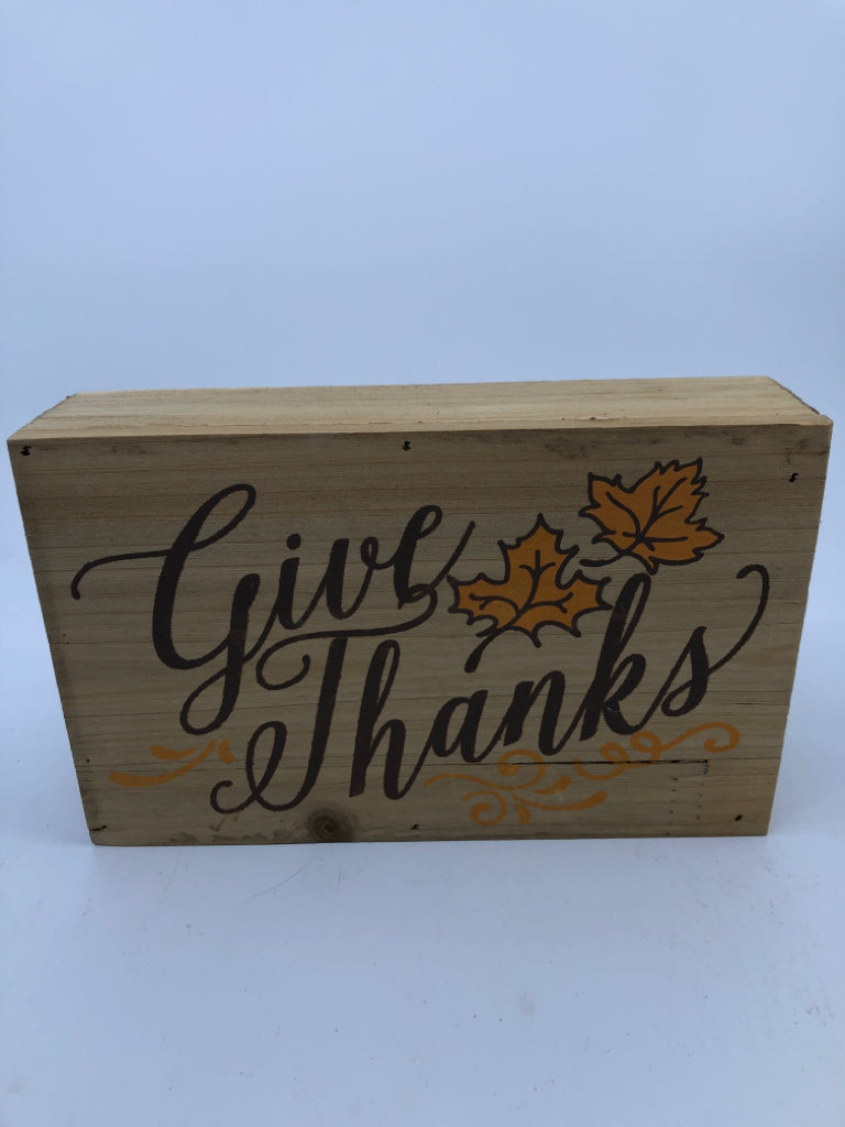 WOOD GIVE THANKS BLOCK SIGN.