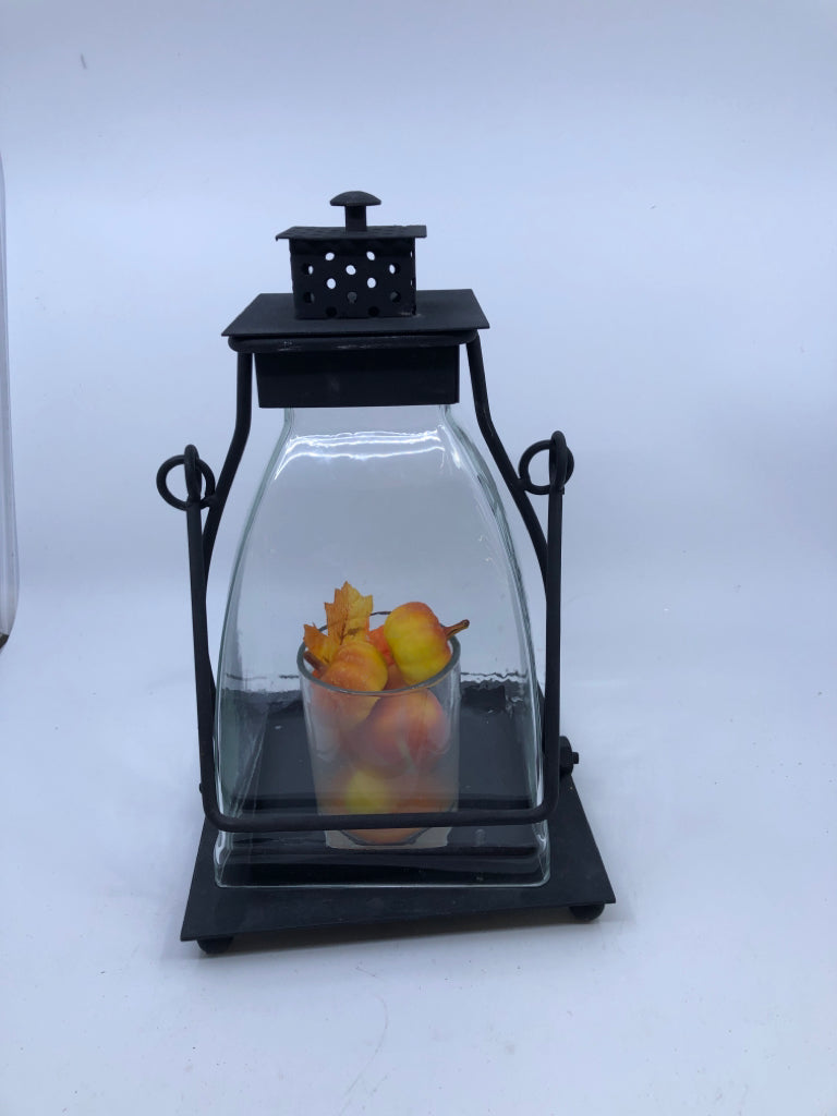 BLACK METAL W/GLASS LANTERN, FAUX PUMPKINS.