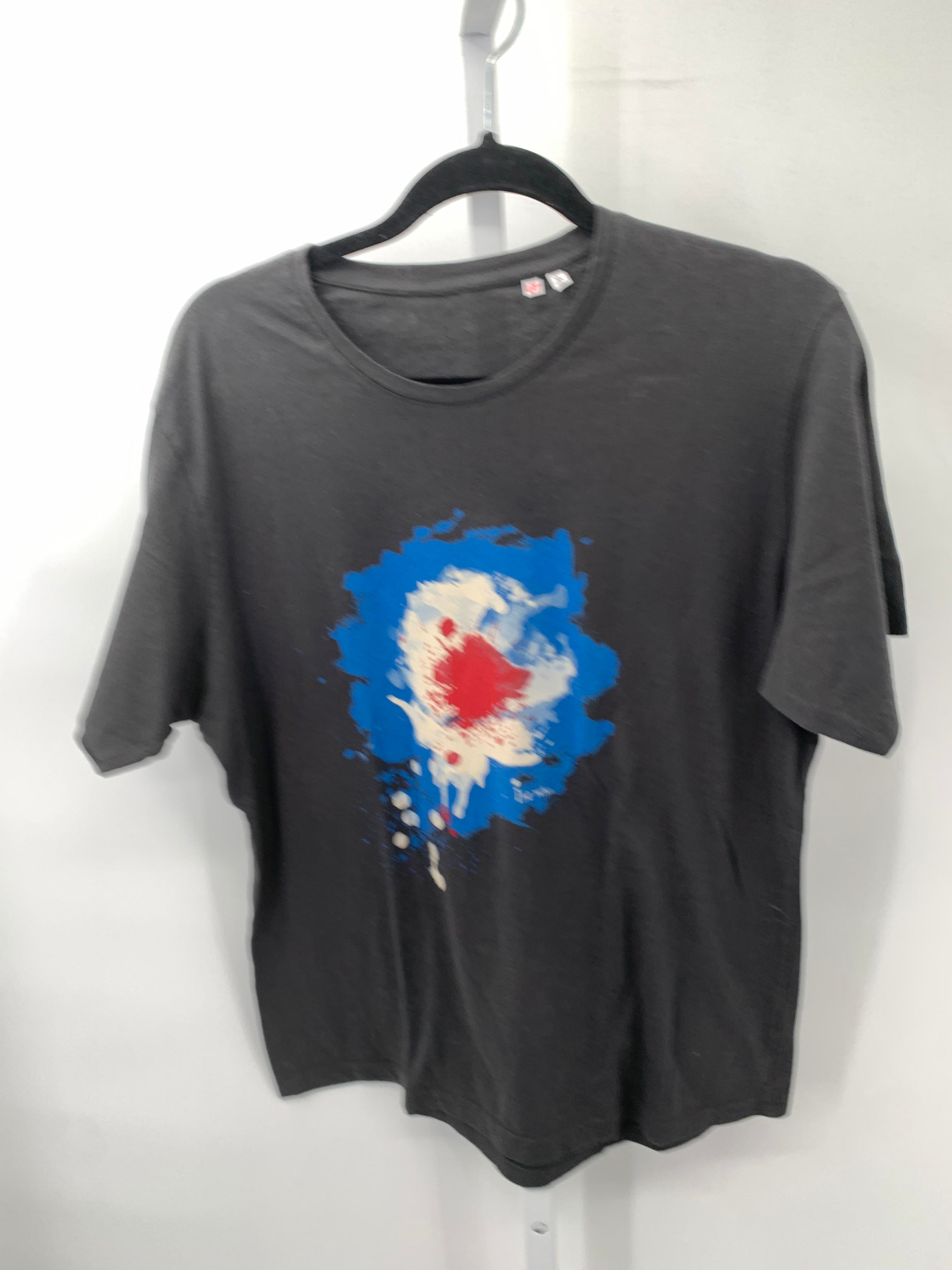 GRAPHIC KNIT TEE.