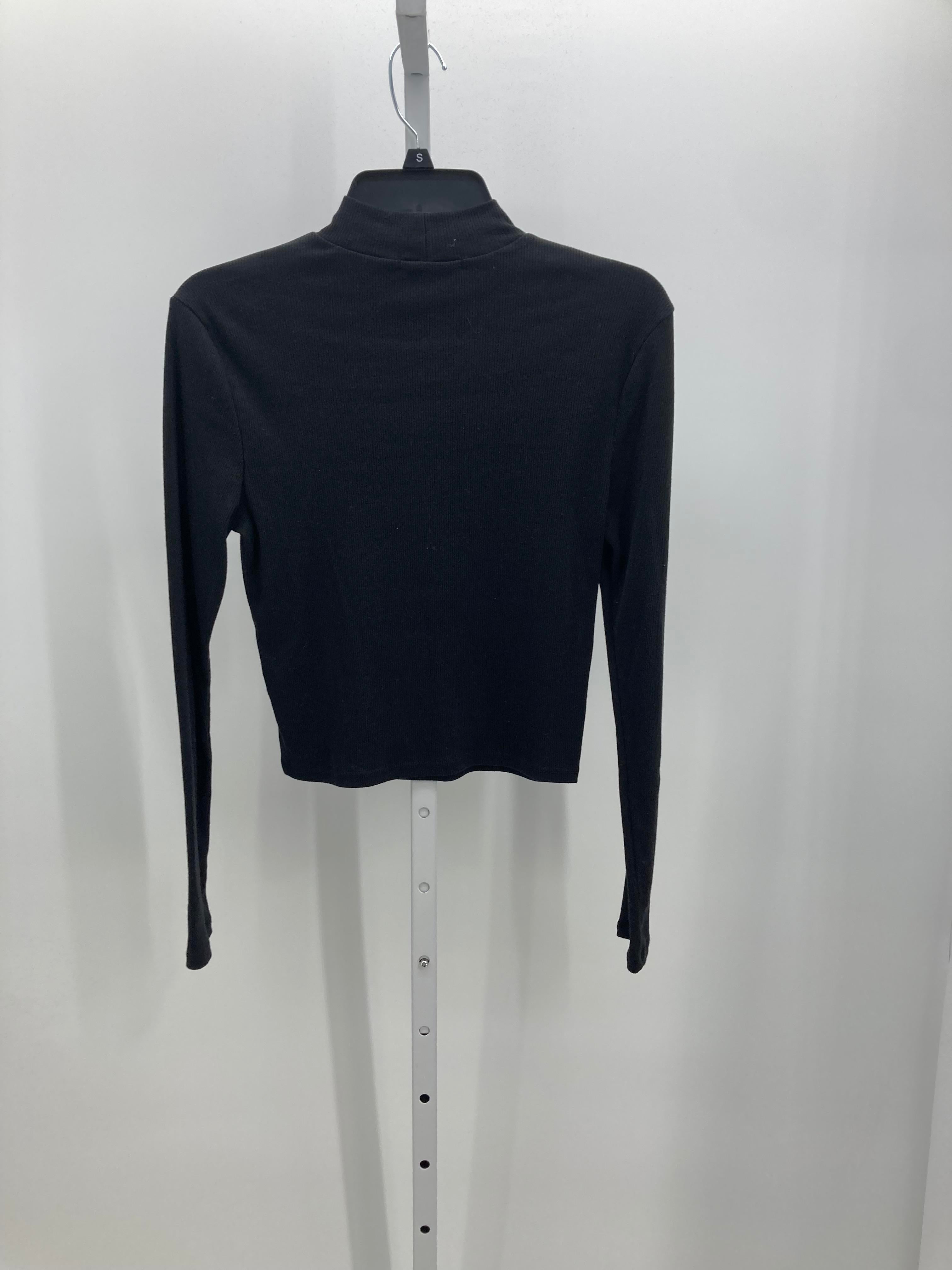 Forever 21 Size Medium Juniors Long Sleeve Shirt