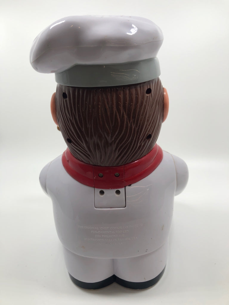 PLASTIC CHEF TALKING COOKIE JAR.