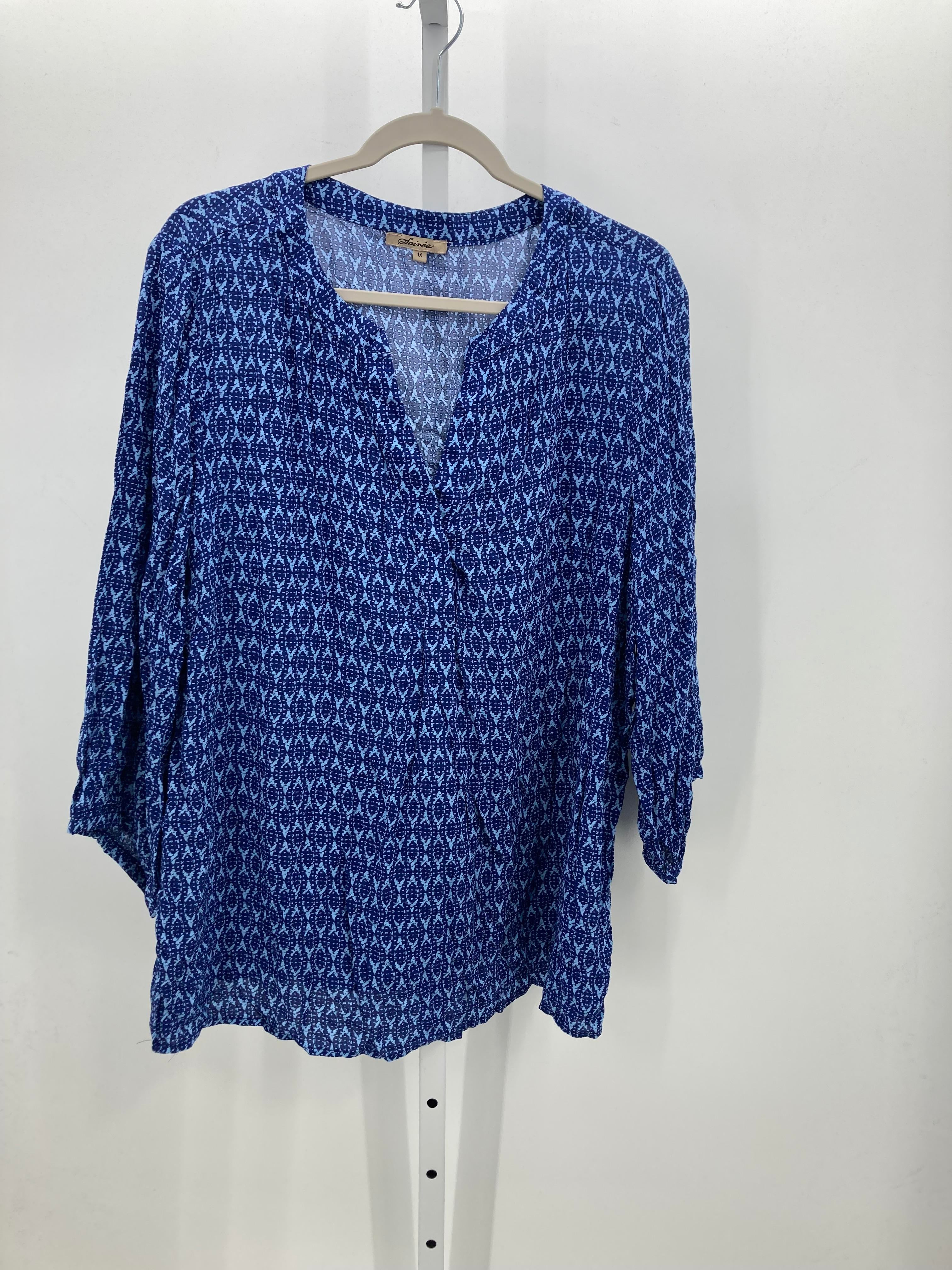 Size 1X Womens 3/4 Sleeve Shirt