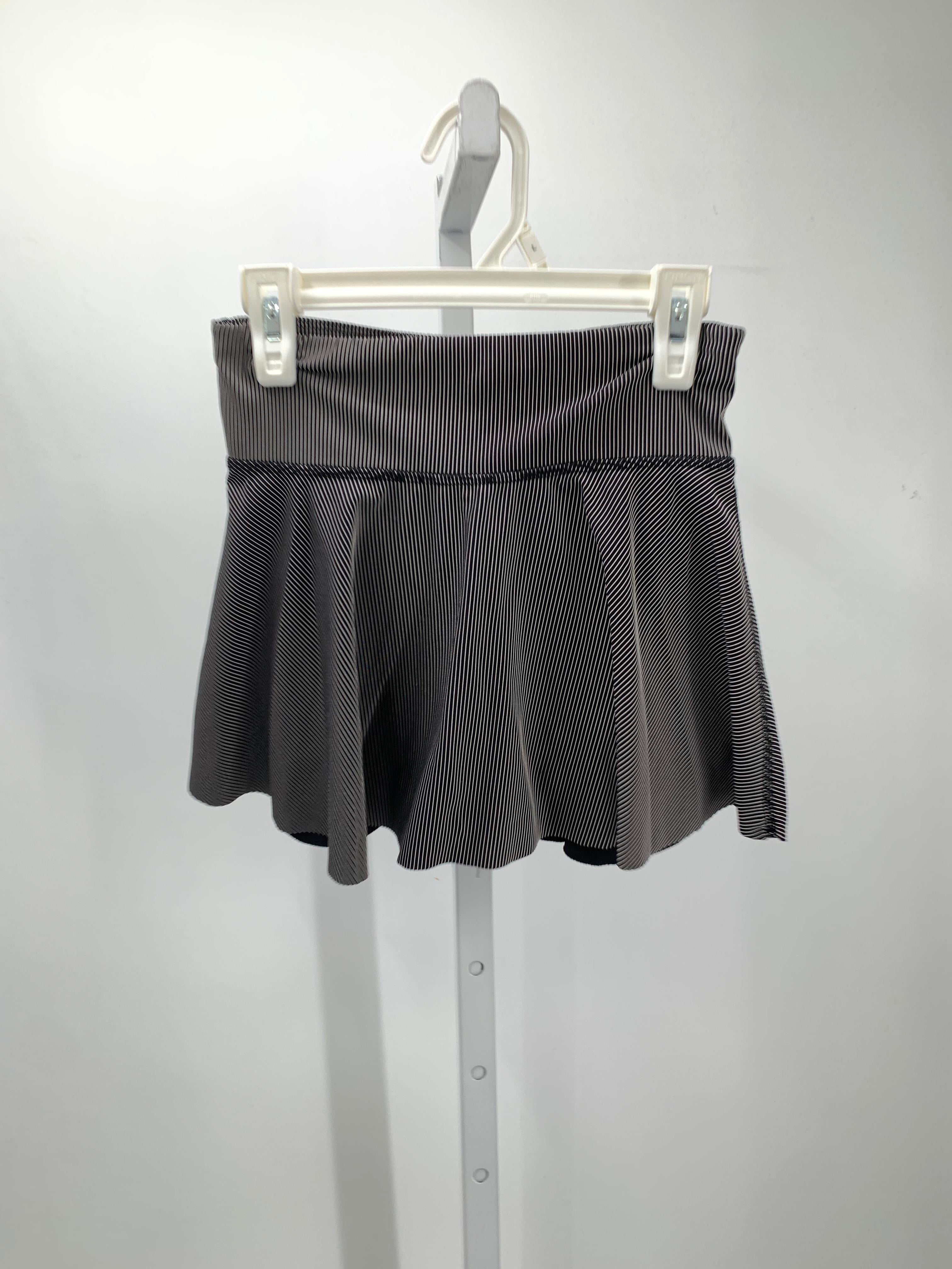 Old Navy Size 10-12 Girls Skort