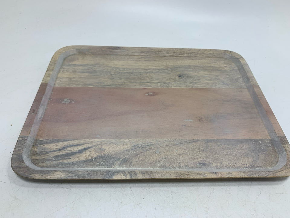 TWO TONED WOOD TRAY W/ LIP.